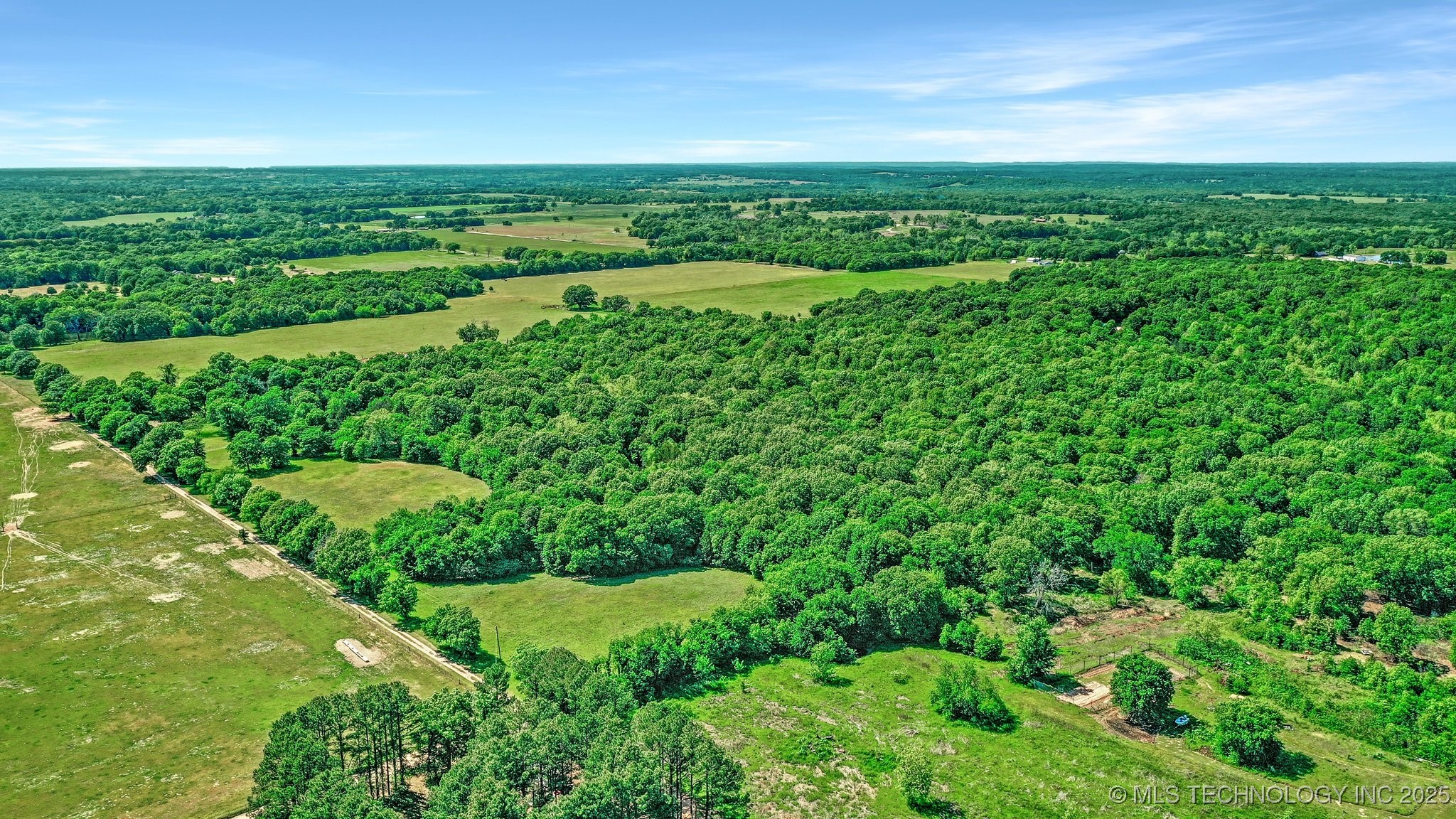 900 W Hardesty Road Property Photo 43