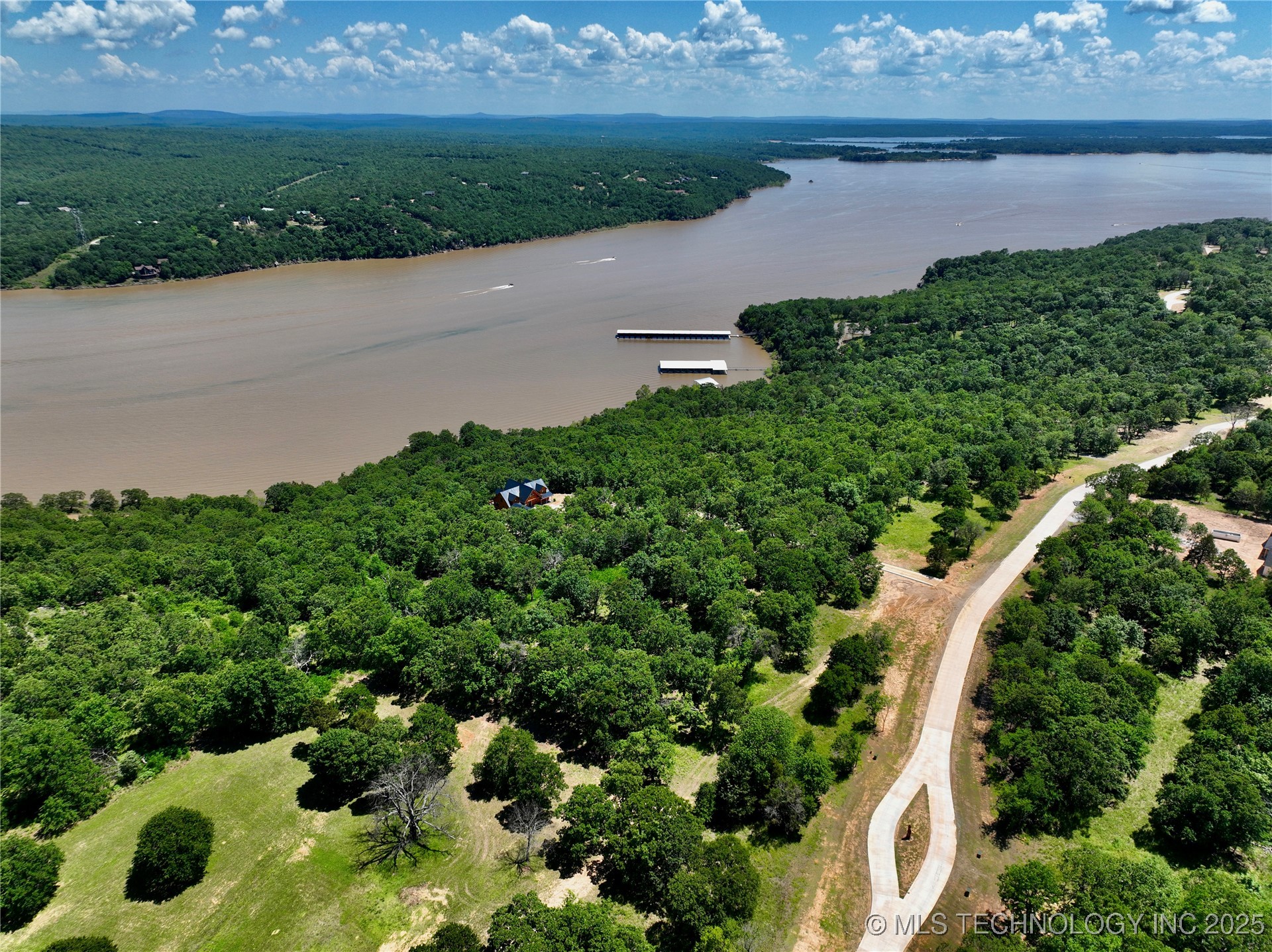 69 Patriot Pointe Property Photo 8