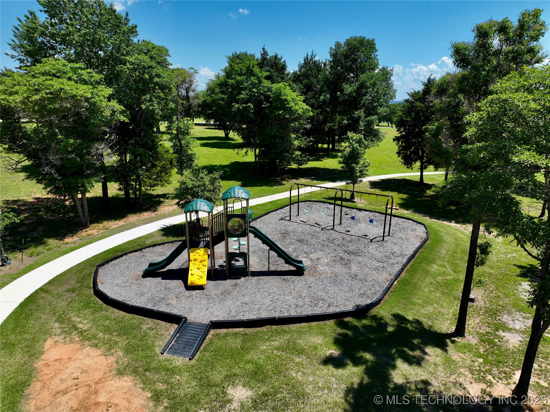 69 Patriot Pointe Property Photo 15