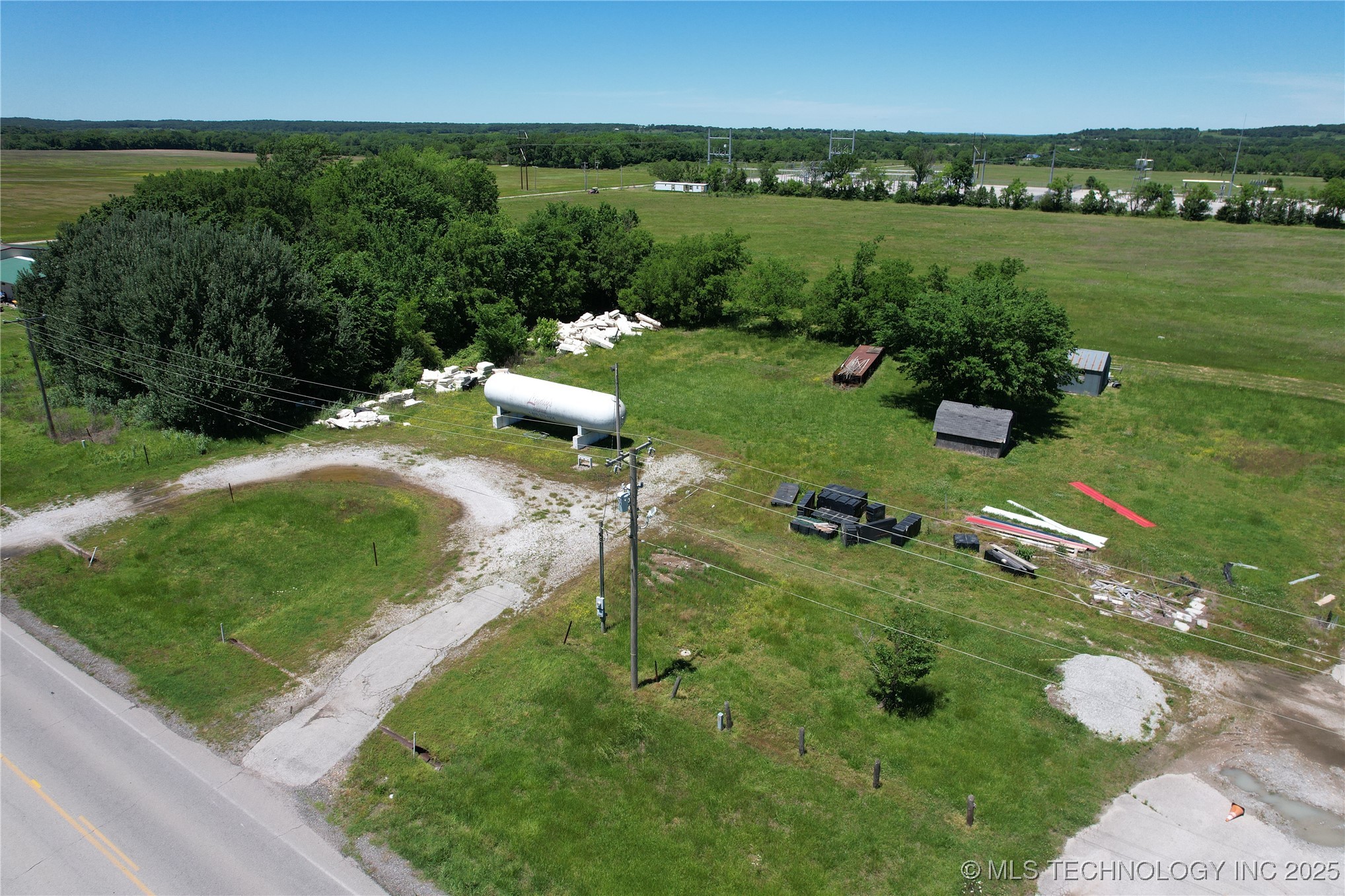 878 W Ketchum Avenue Property Photo 4