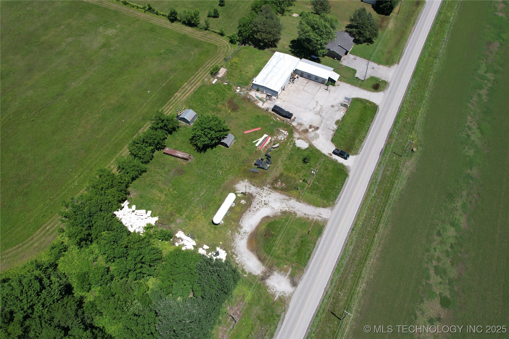 878 W Ketchum Avenue Property Photo 7