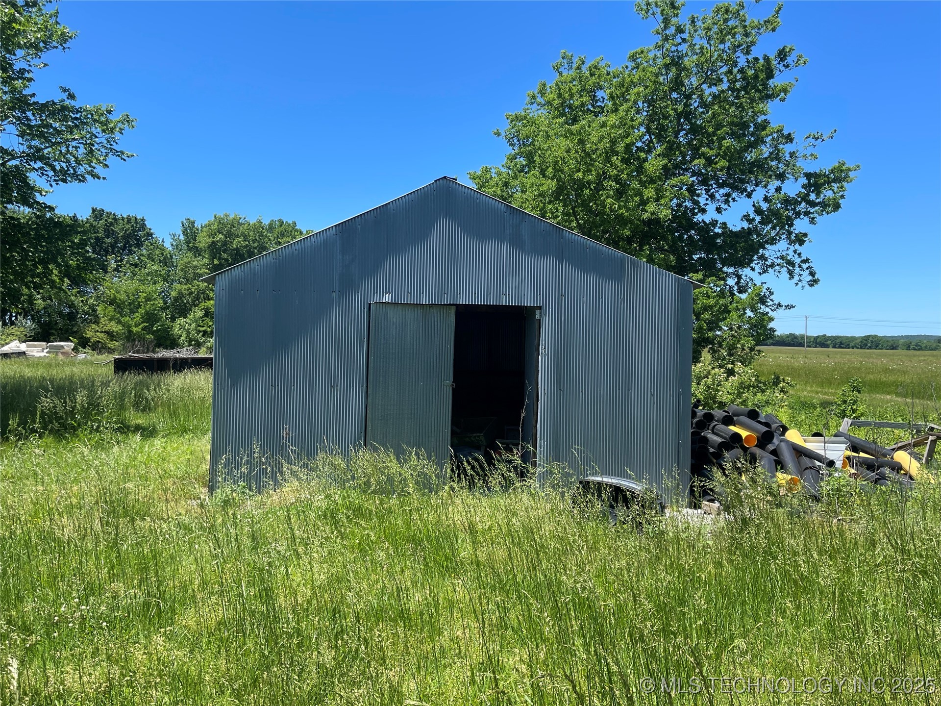 878 W Ketchum Avenue Property Photo 26