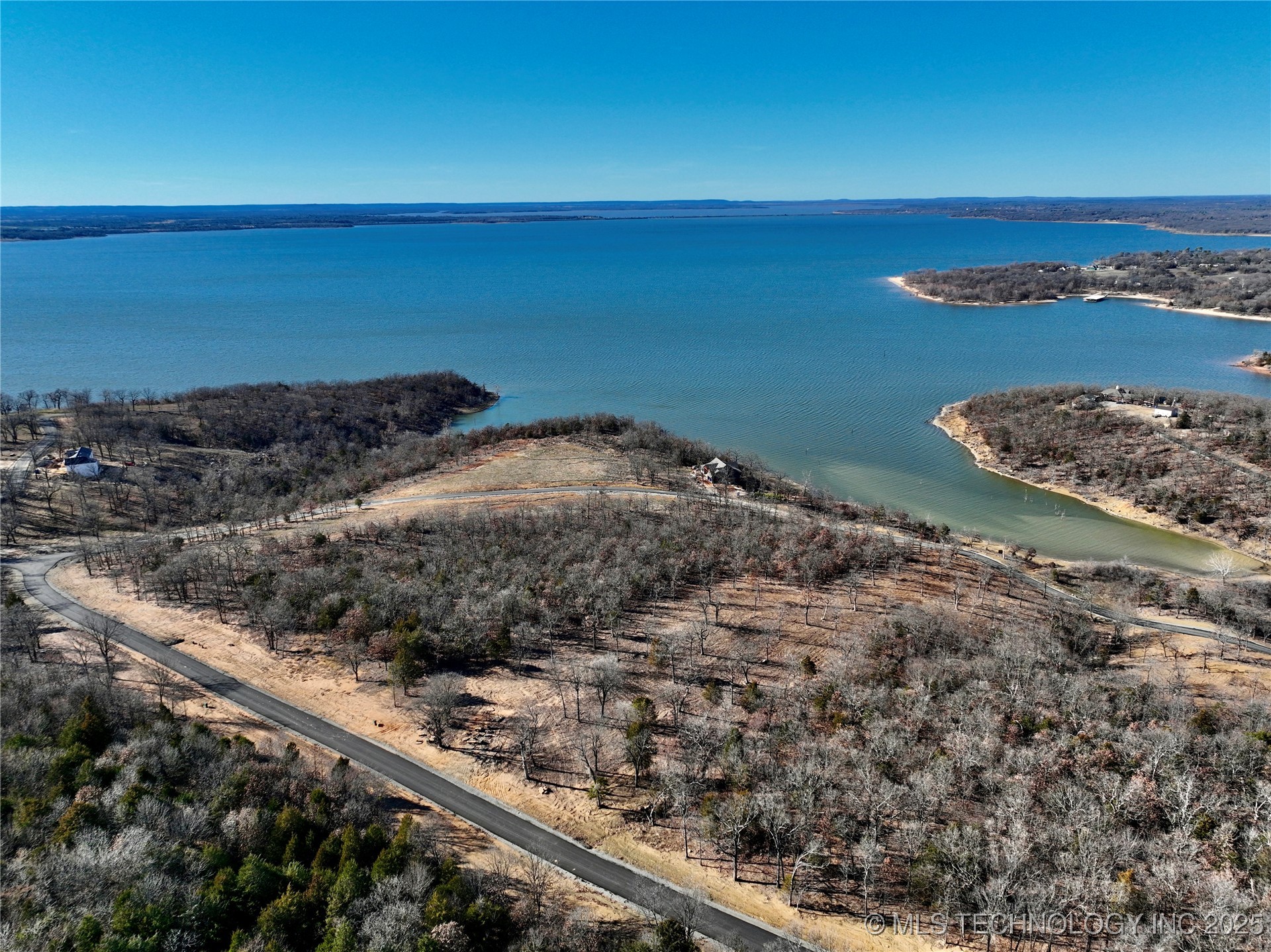 229 Patriot Pointe Property Photo 5