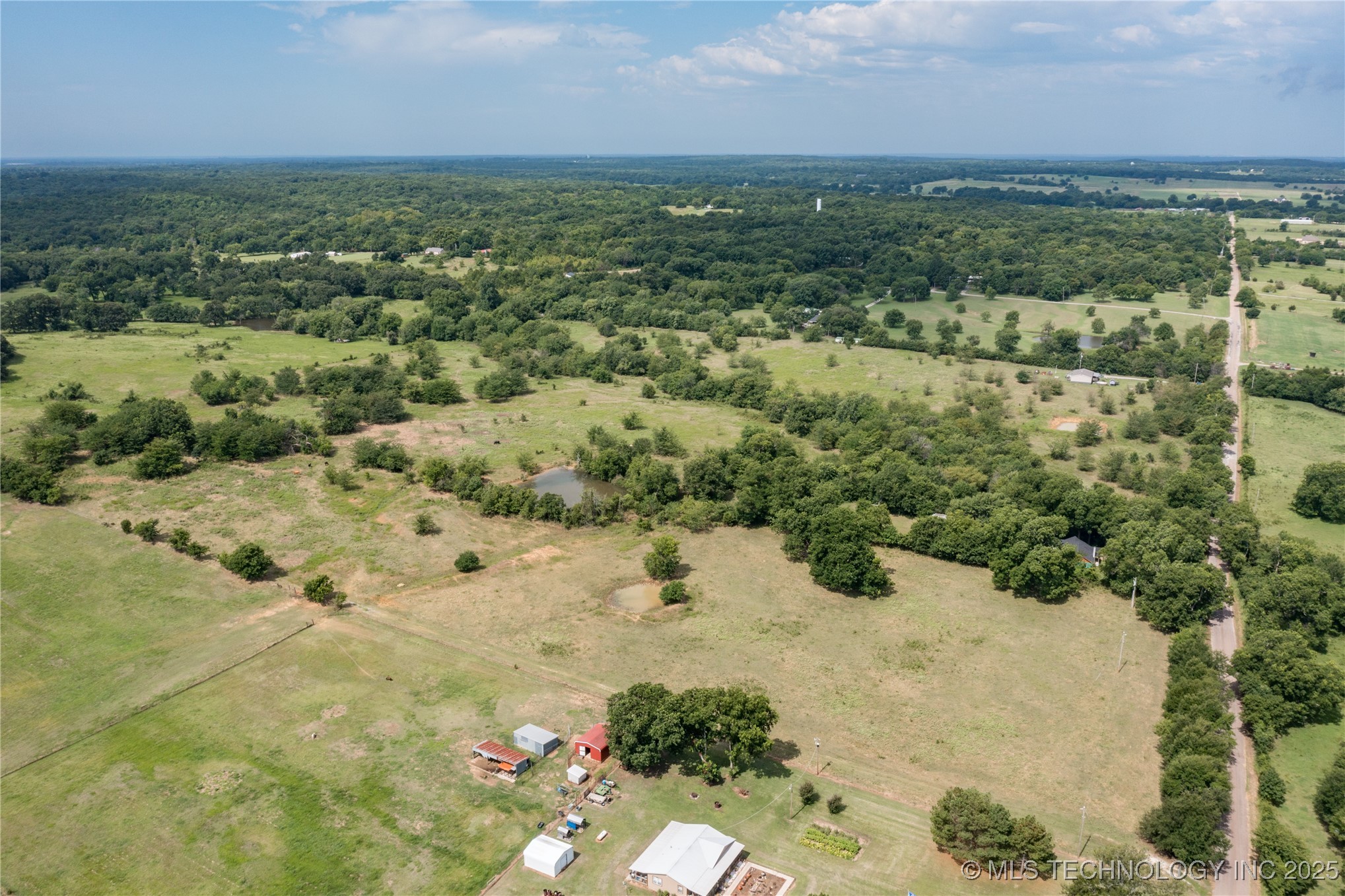 Forest Lane Property Photo 16