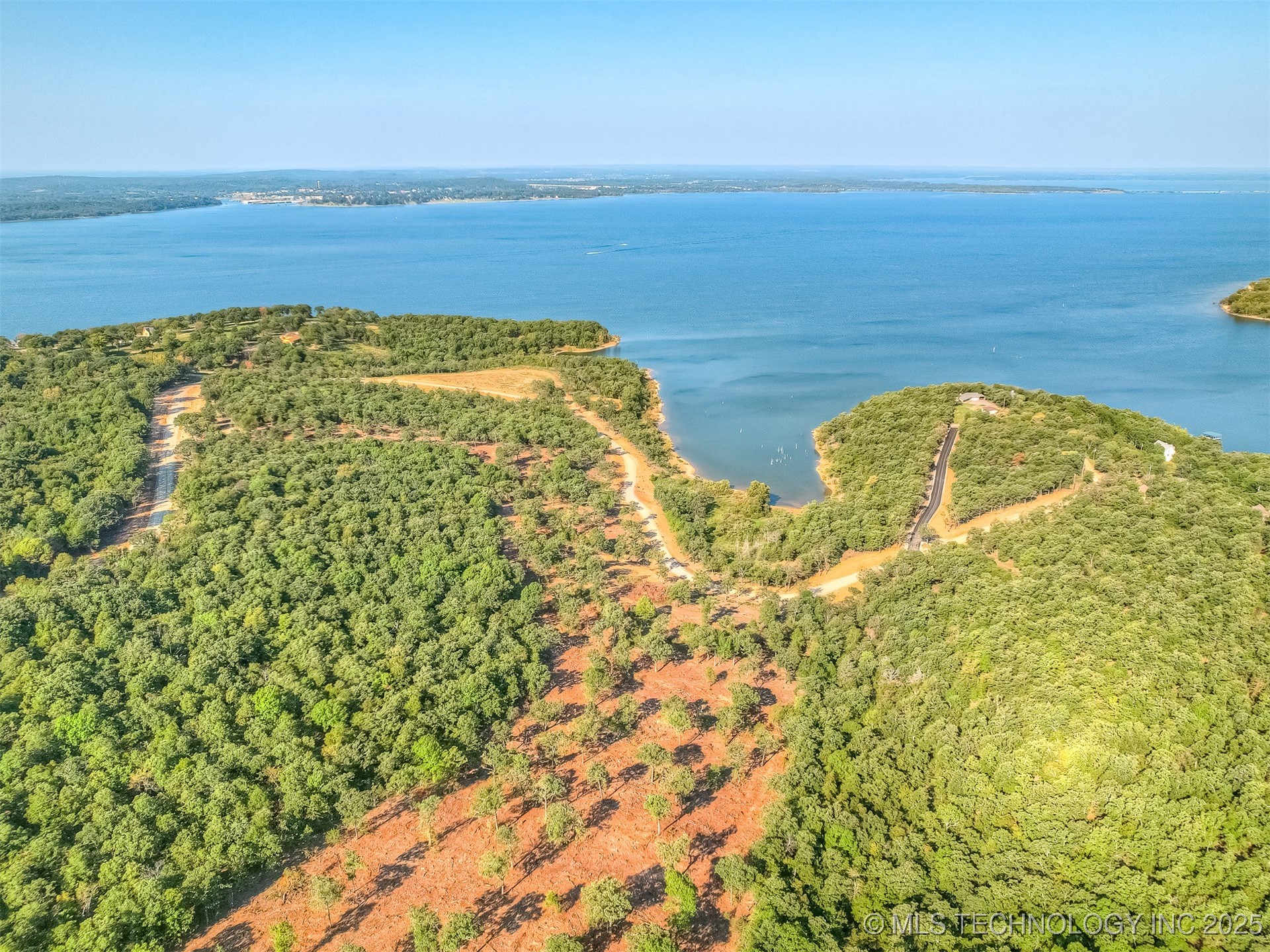 241 Patriot Pointe Property Photo 6