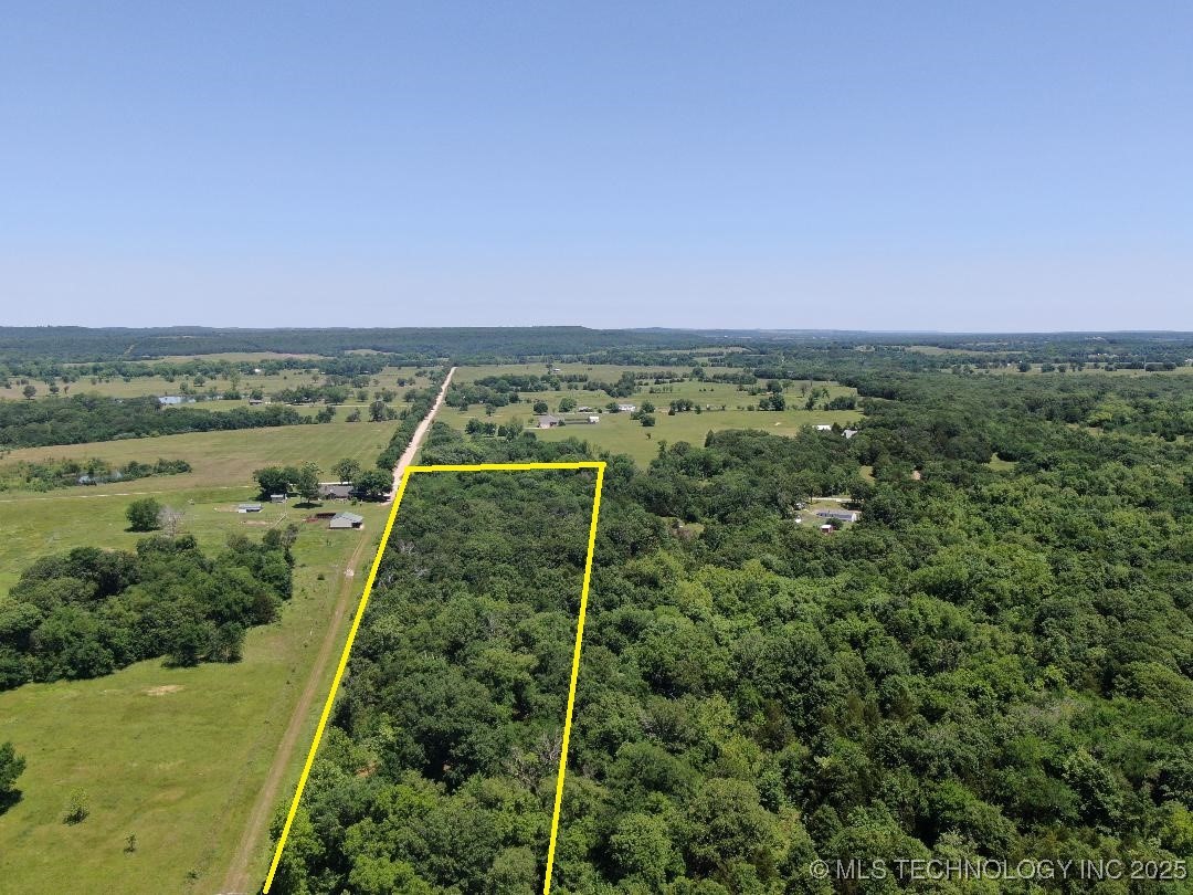 386001 E County Road 1140 Property Photo 4