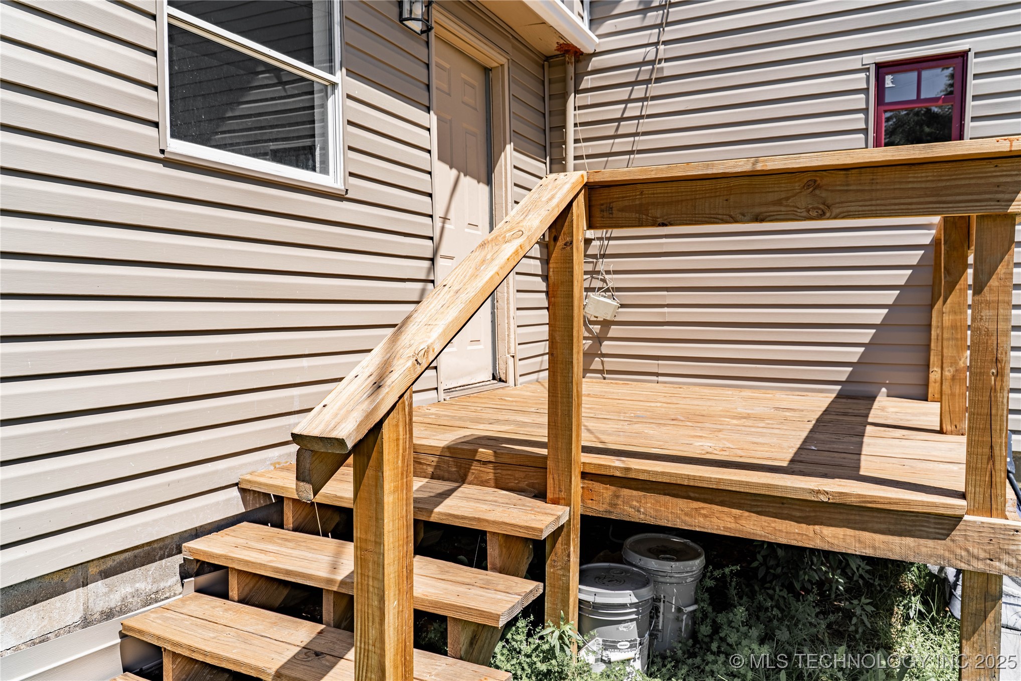 302 E 8th Avenue Property Photo 19