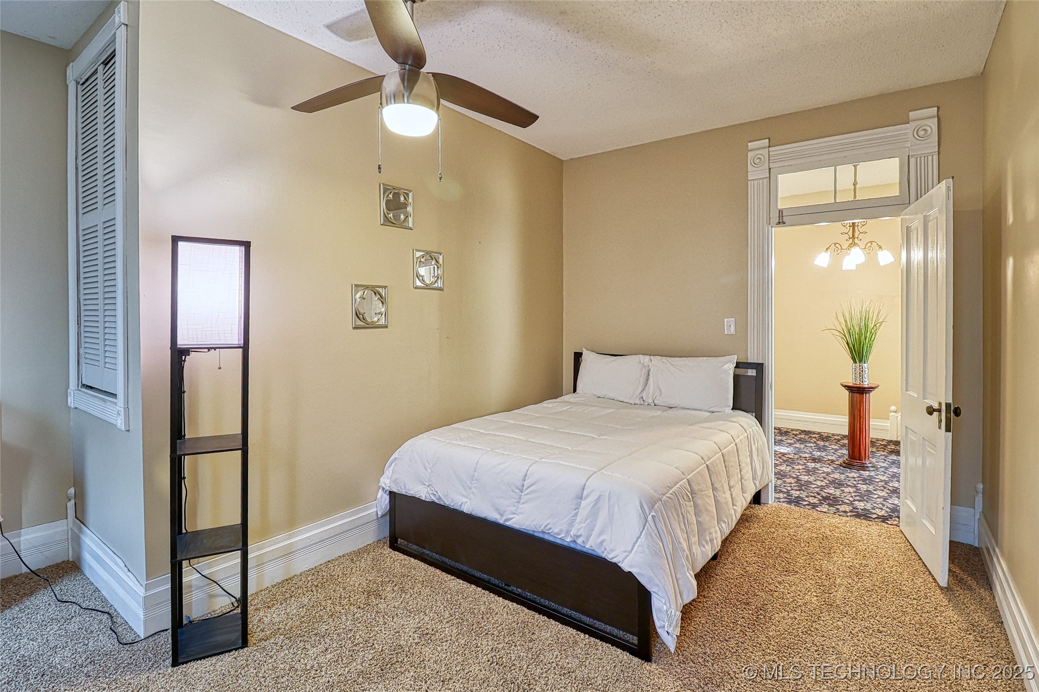 14 E Smith Avenue Property Photo 31