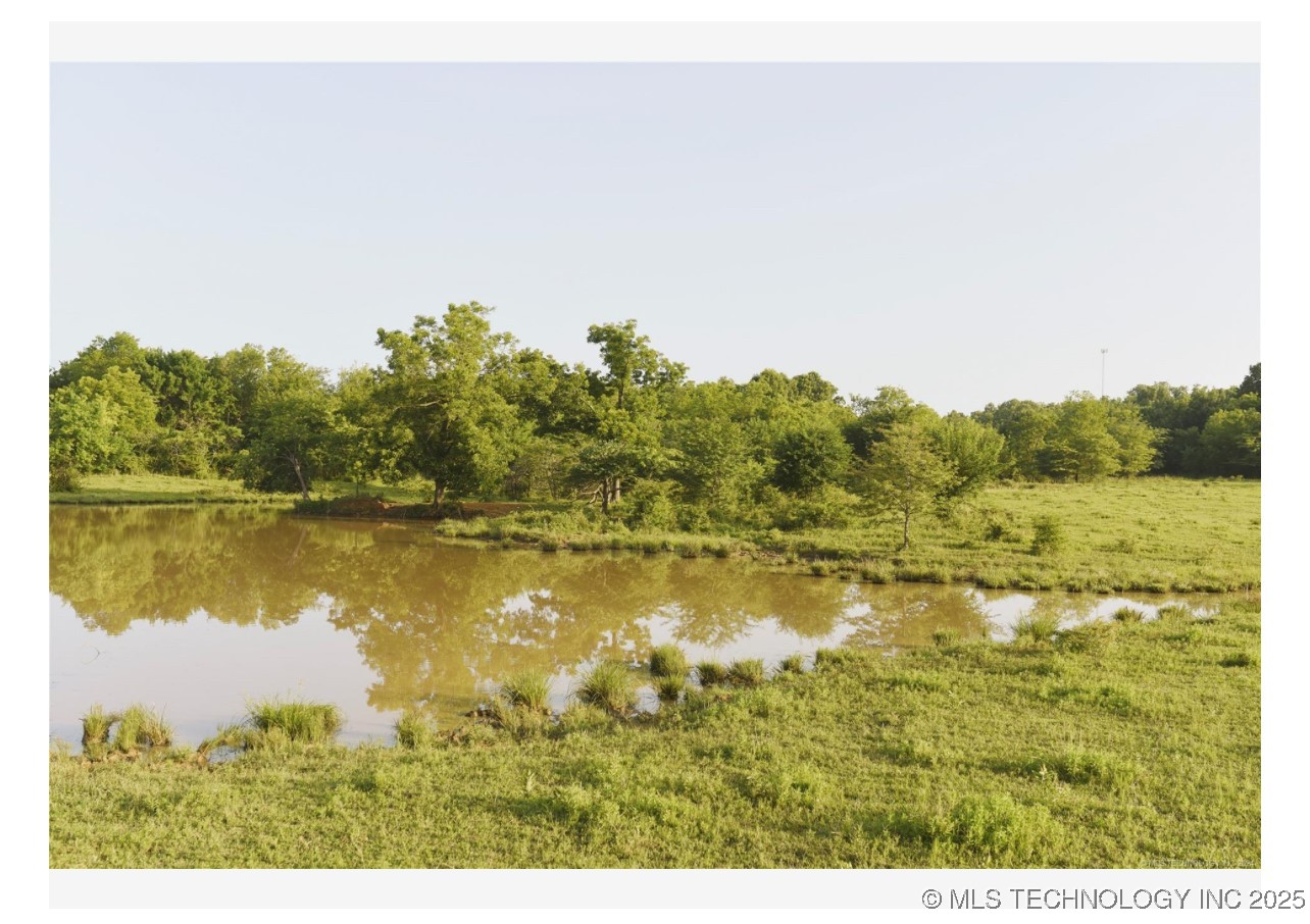 0002 W 73rd Street Property Photo 17