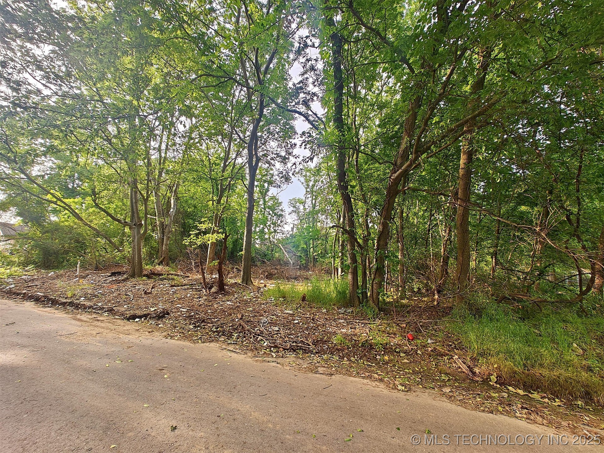 2500 Findlay Avenue Property Photo 9