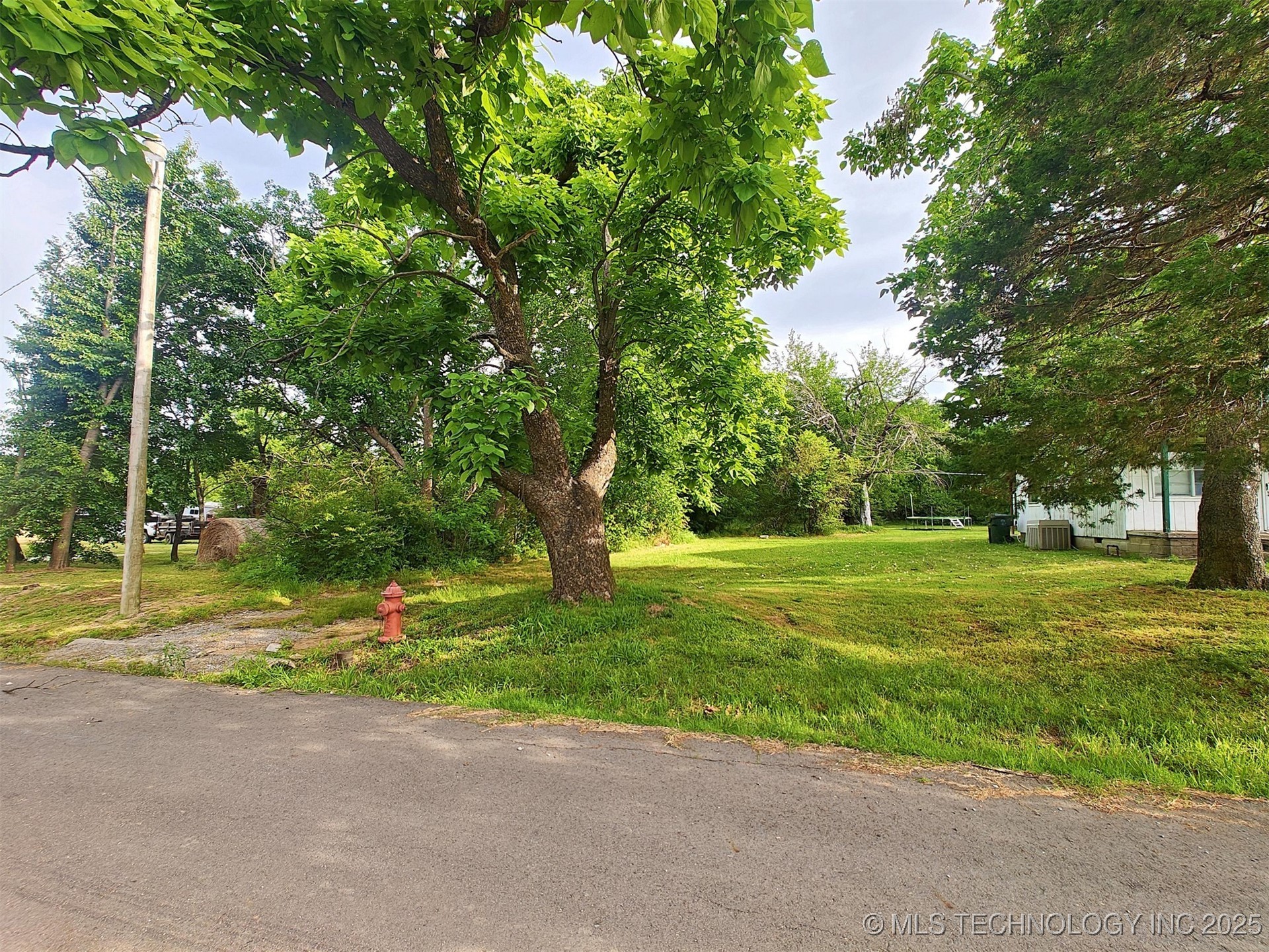 2500 Findlay Avenue Property Photo 12