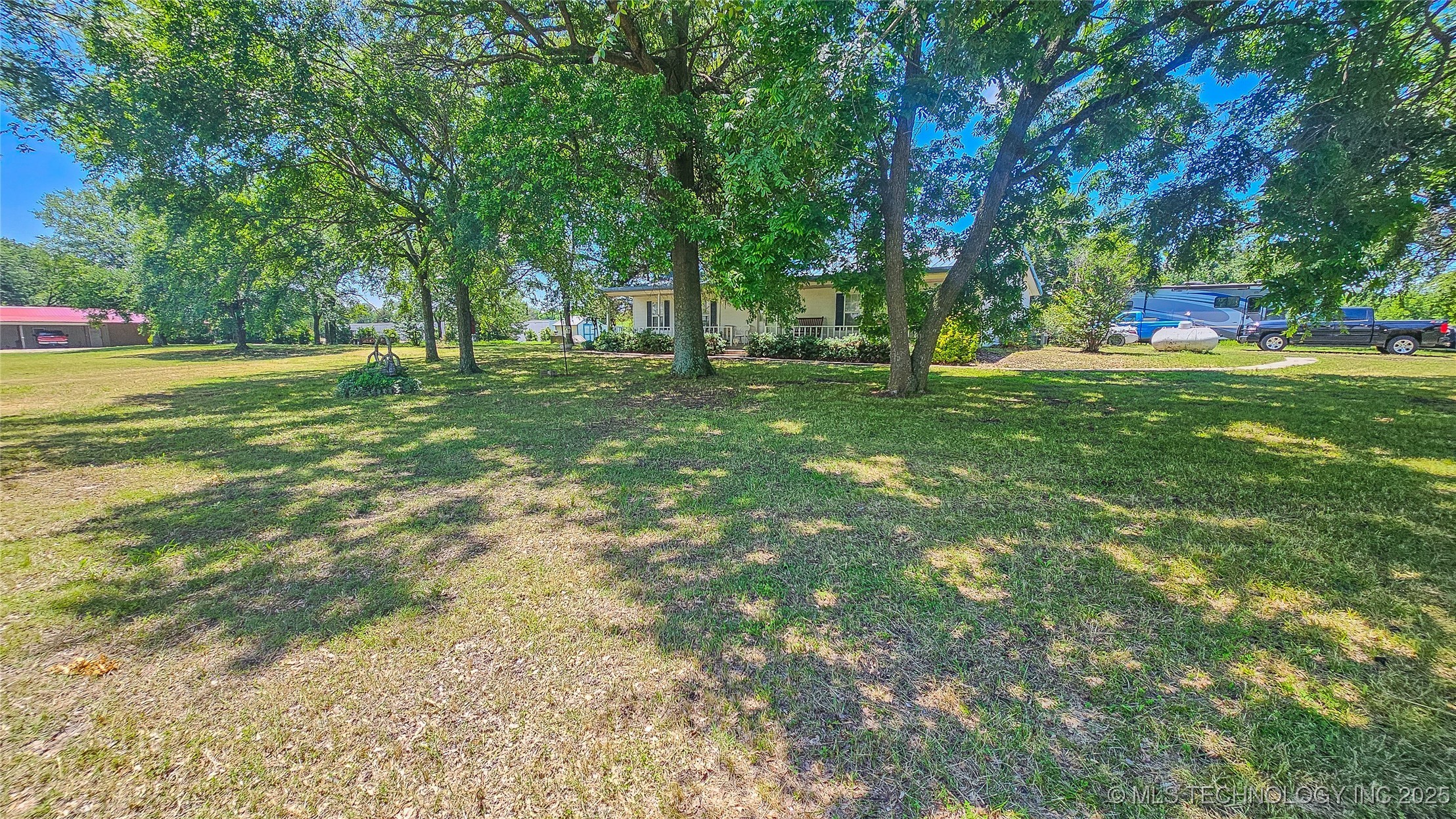421975 E 1155 Road Property Photo 12