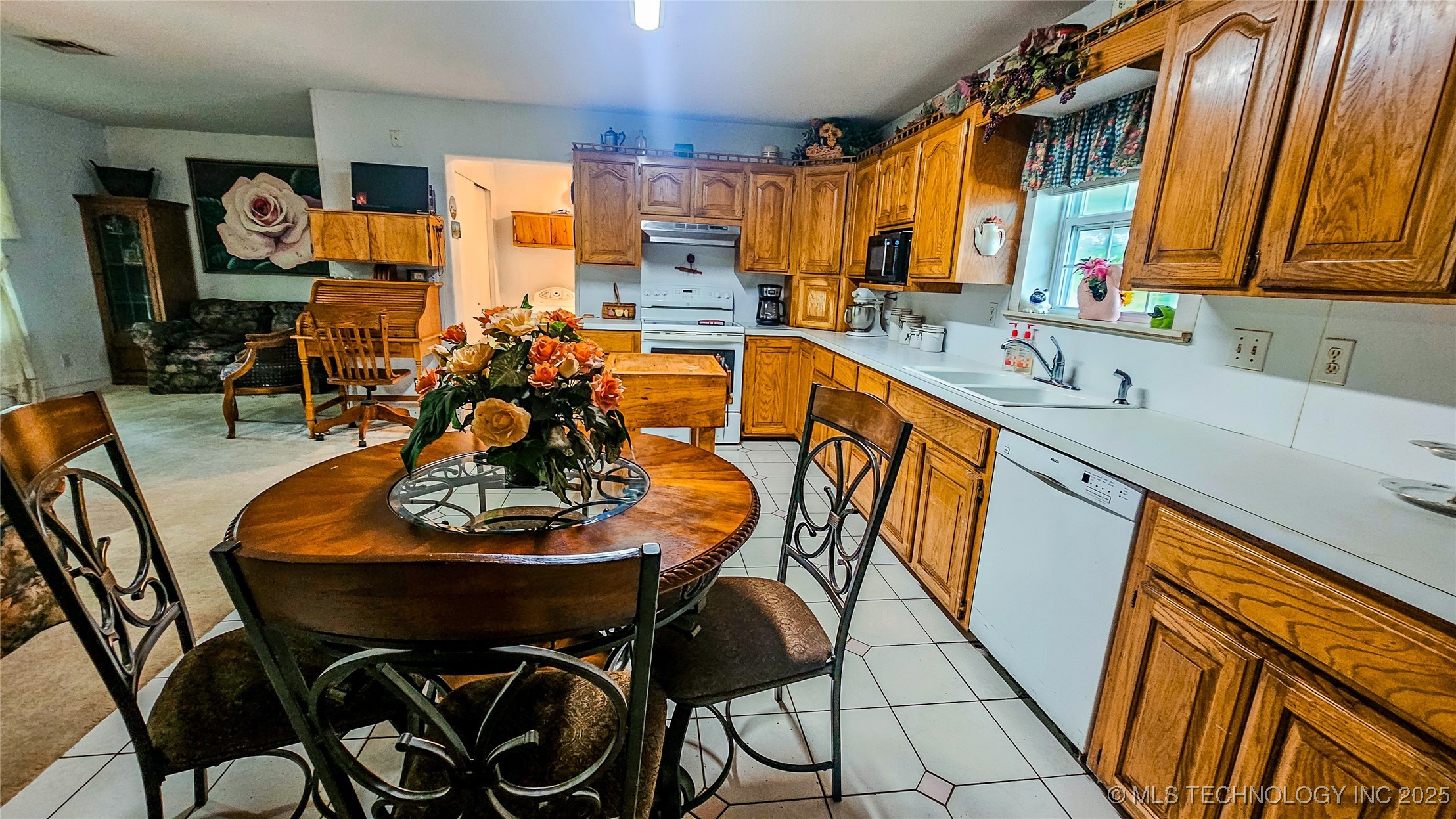 421975 E 1155 Road Property Photo 24