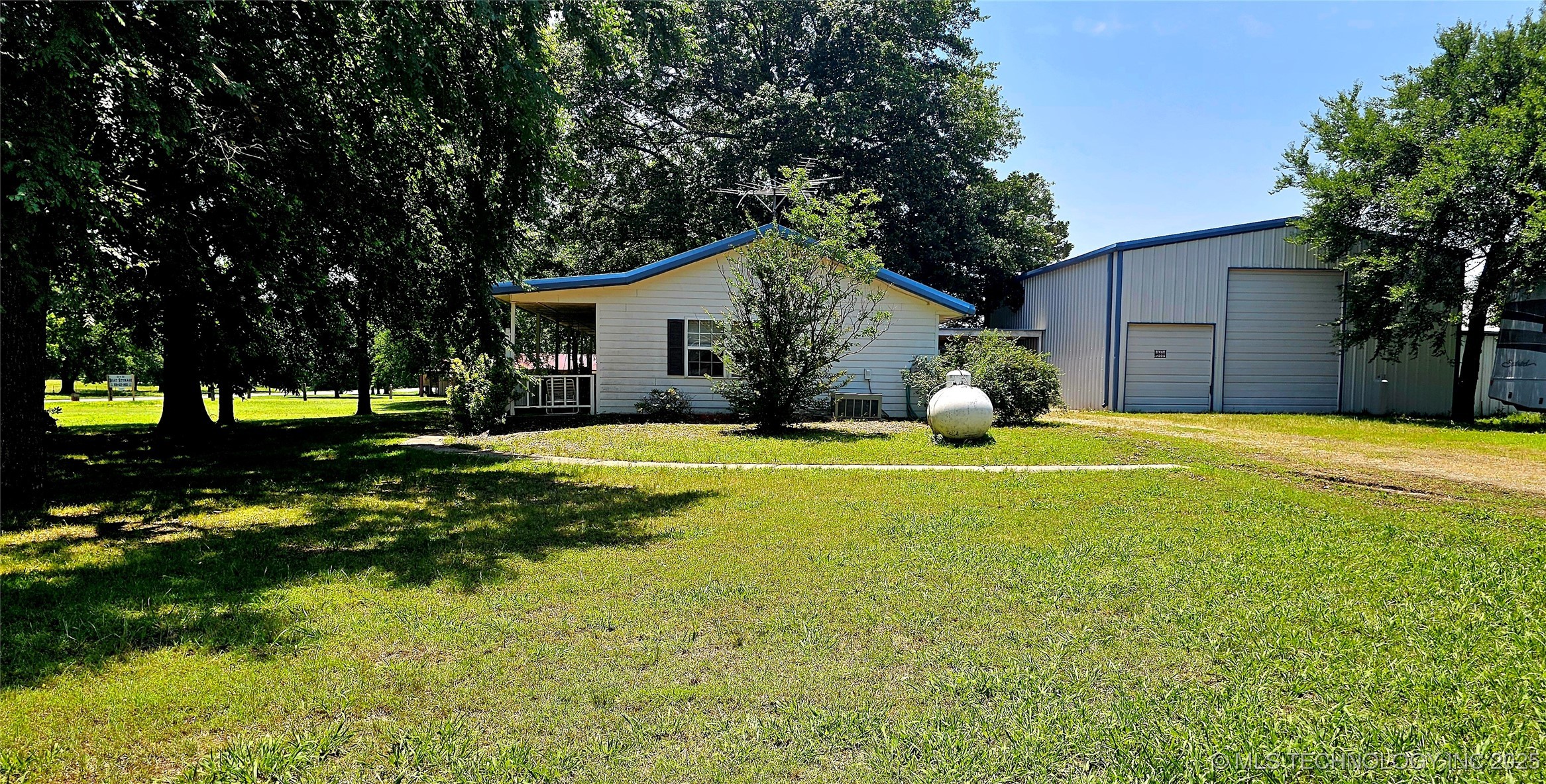 421975 E 1155 Road Property Photo 63