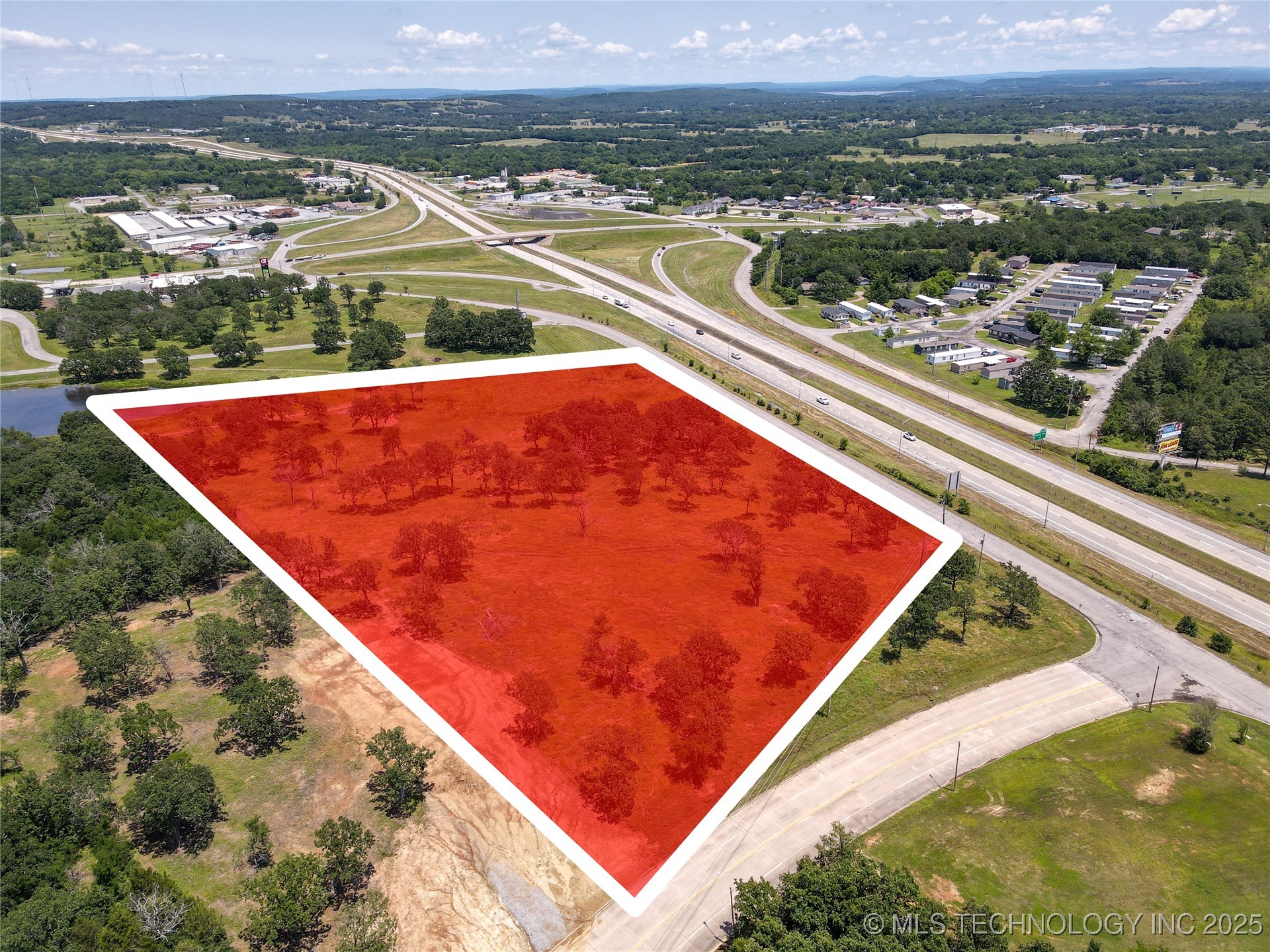 N George Nigh Bypass Property Photo 1