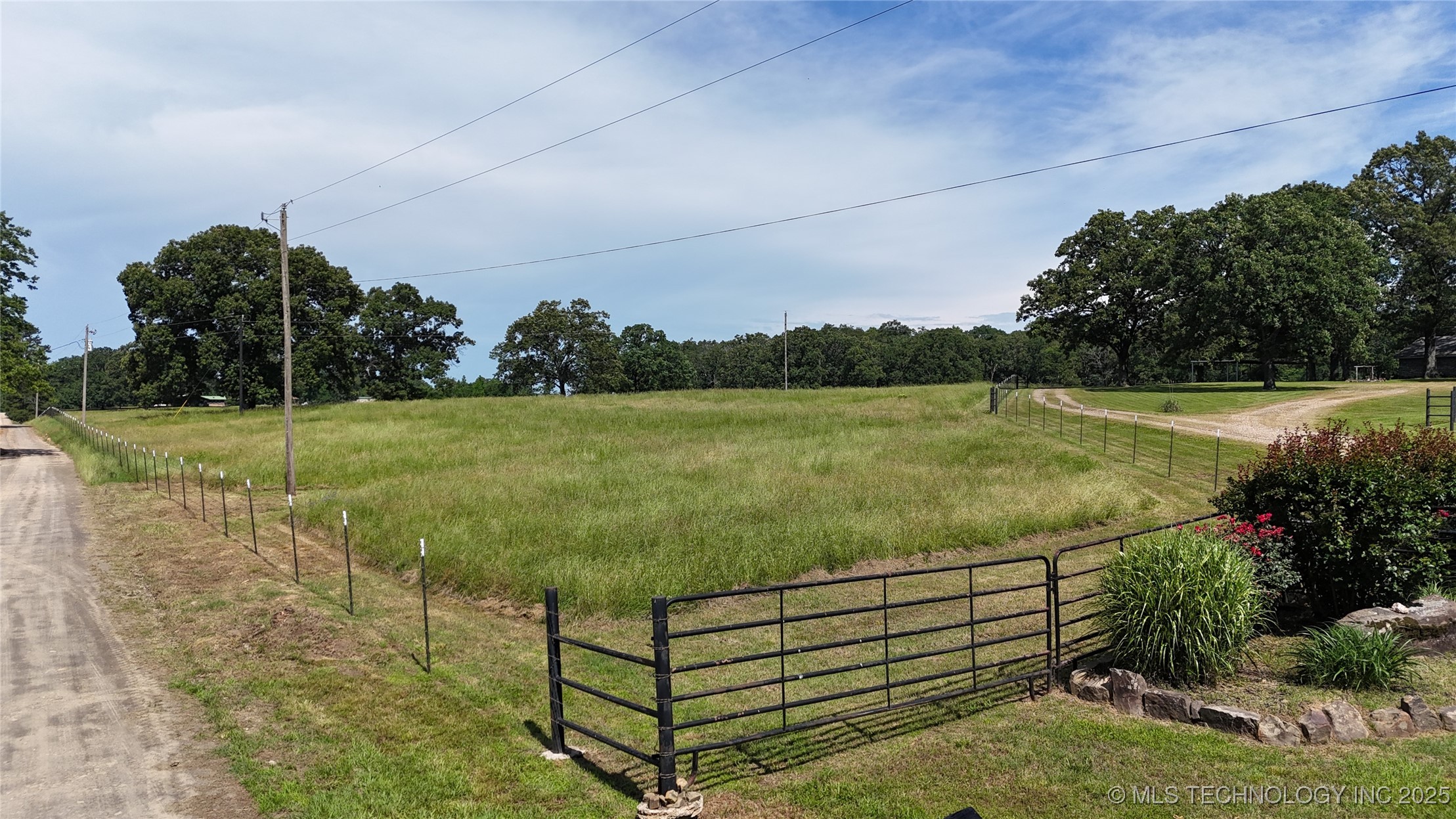 175 Johnson Road Property Photo 2