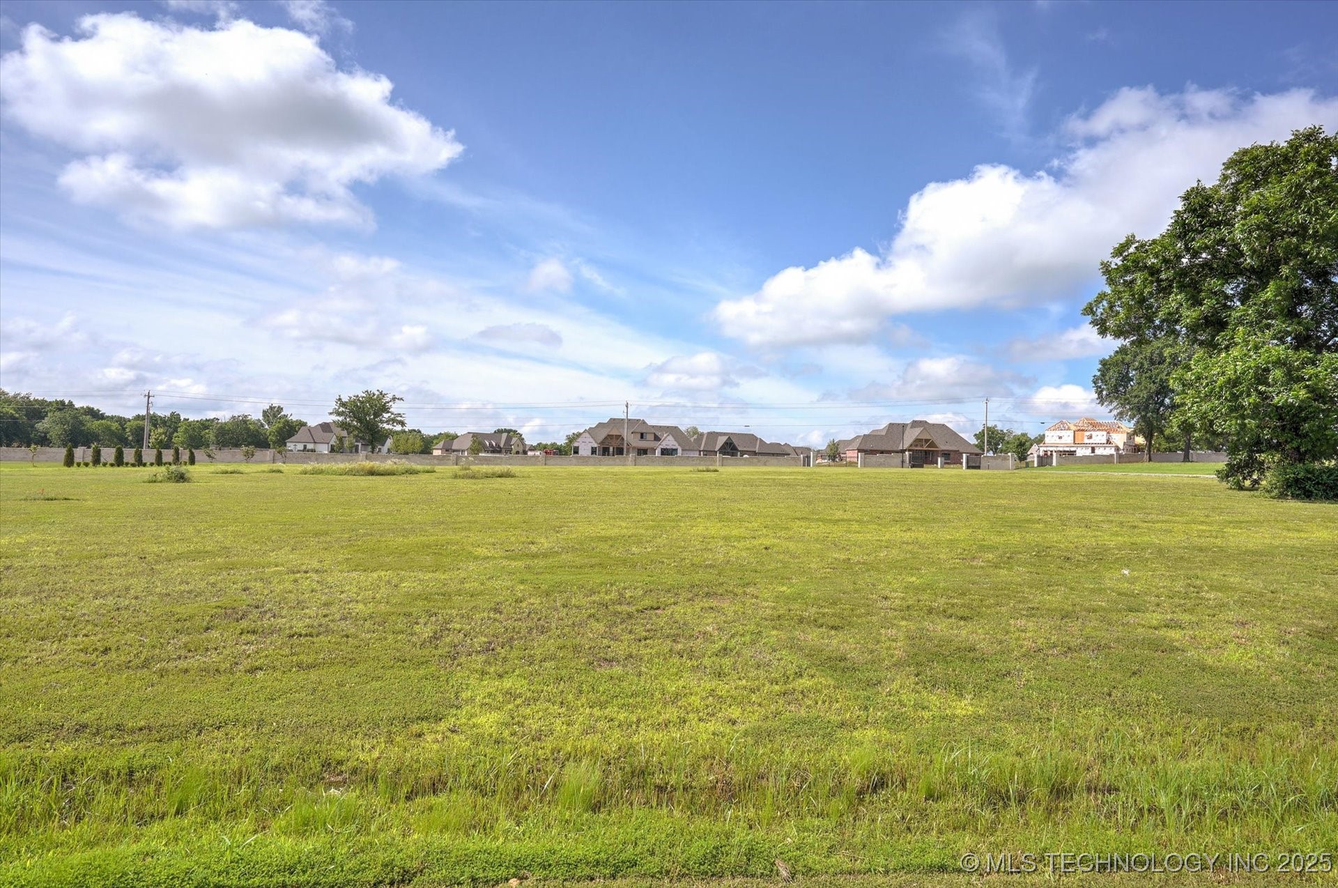 110th Street S Property Photo 2