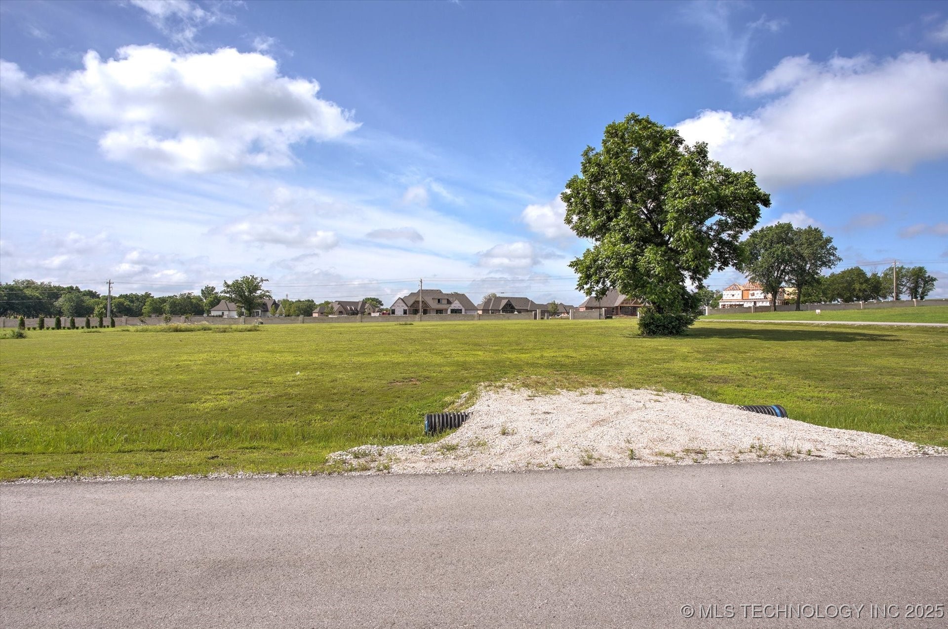 110th Street S Property Photo 3