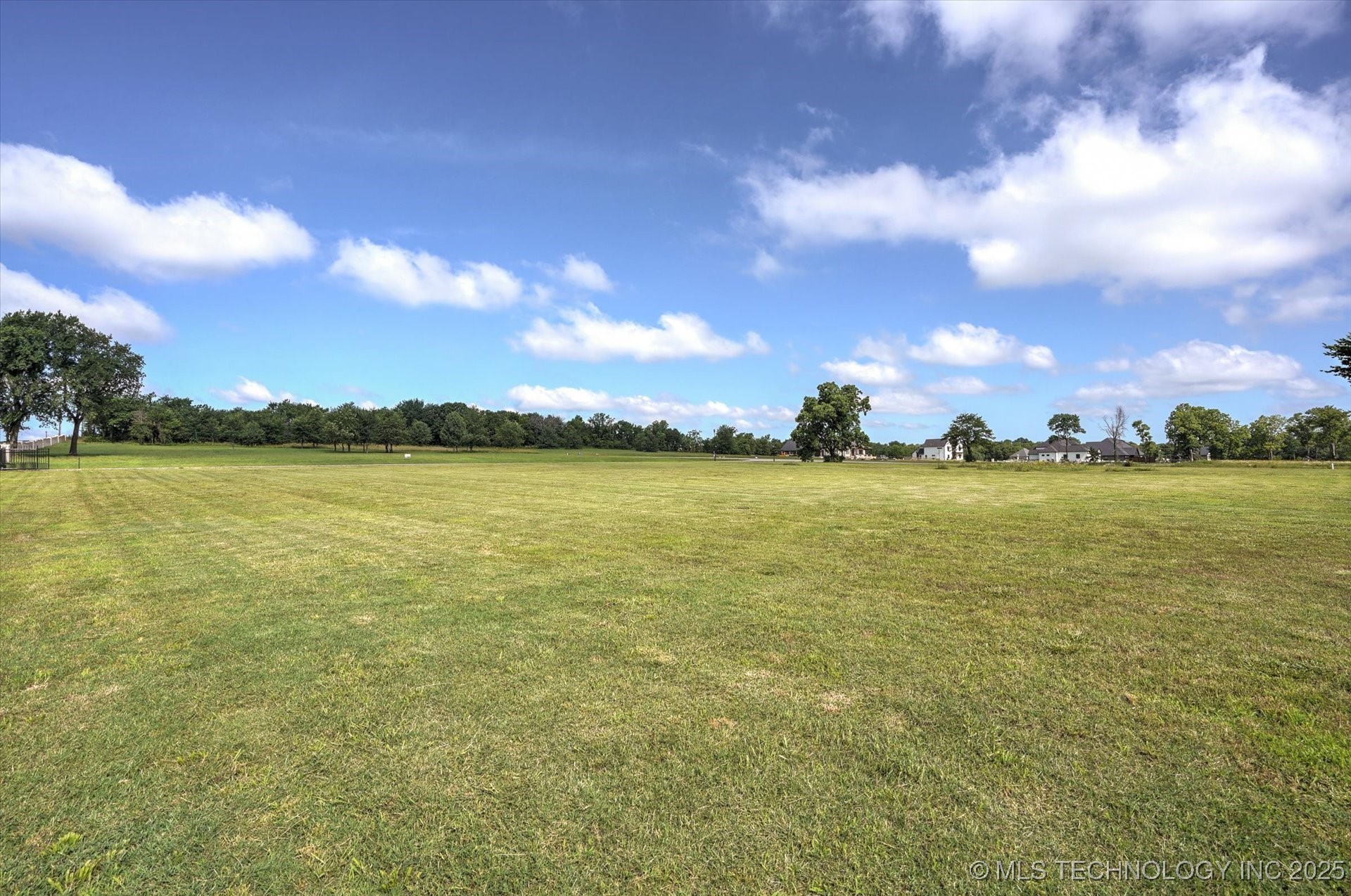 110th Street S Property Photo 4