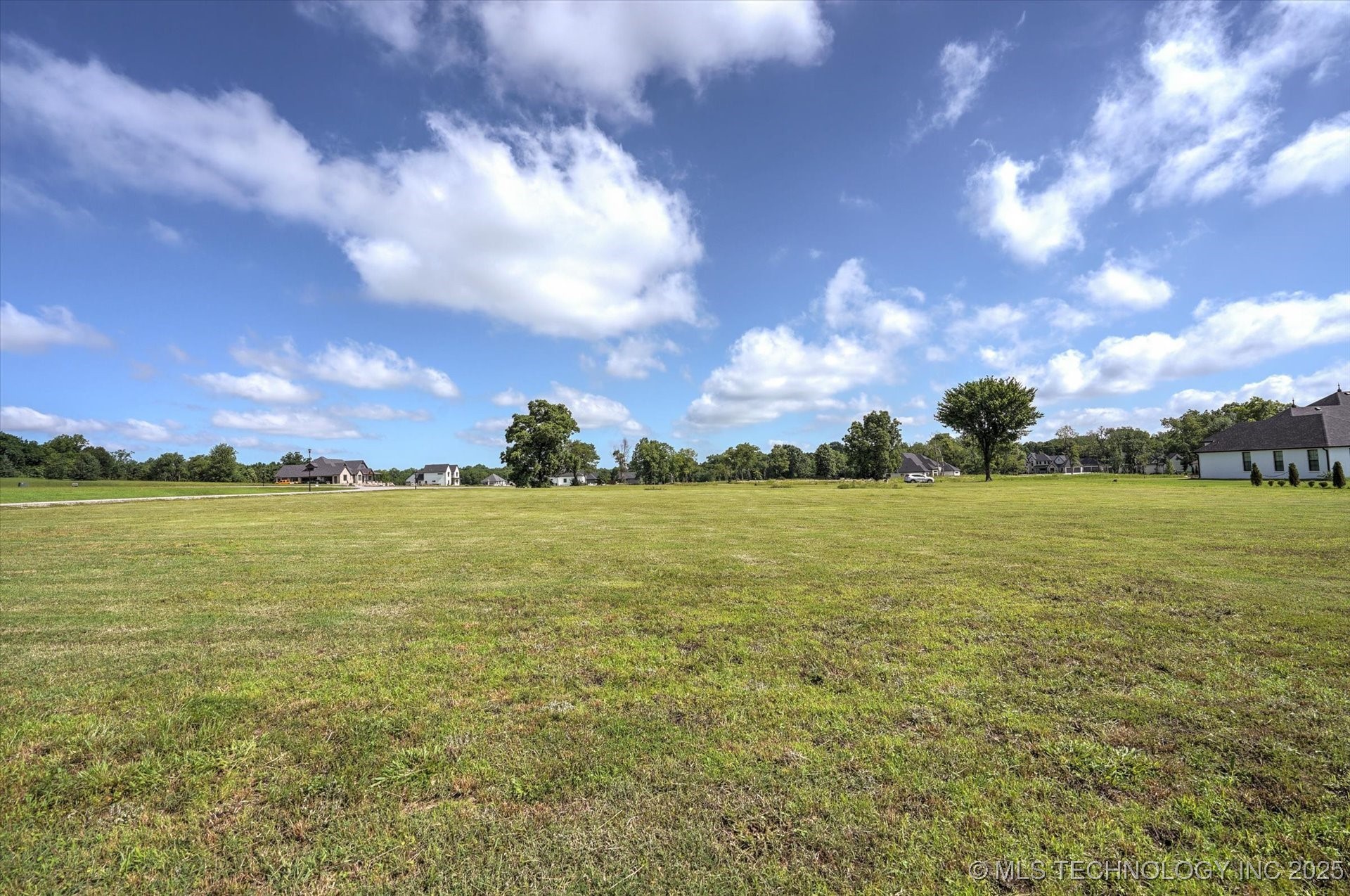 110th Street S Property Photo 5