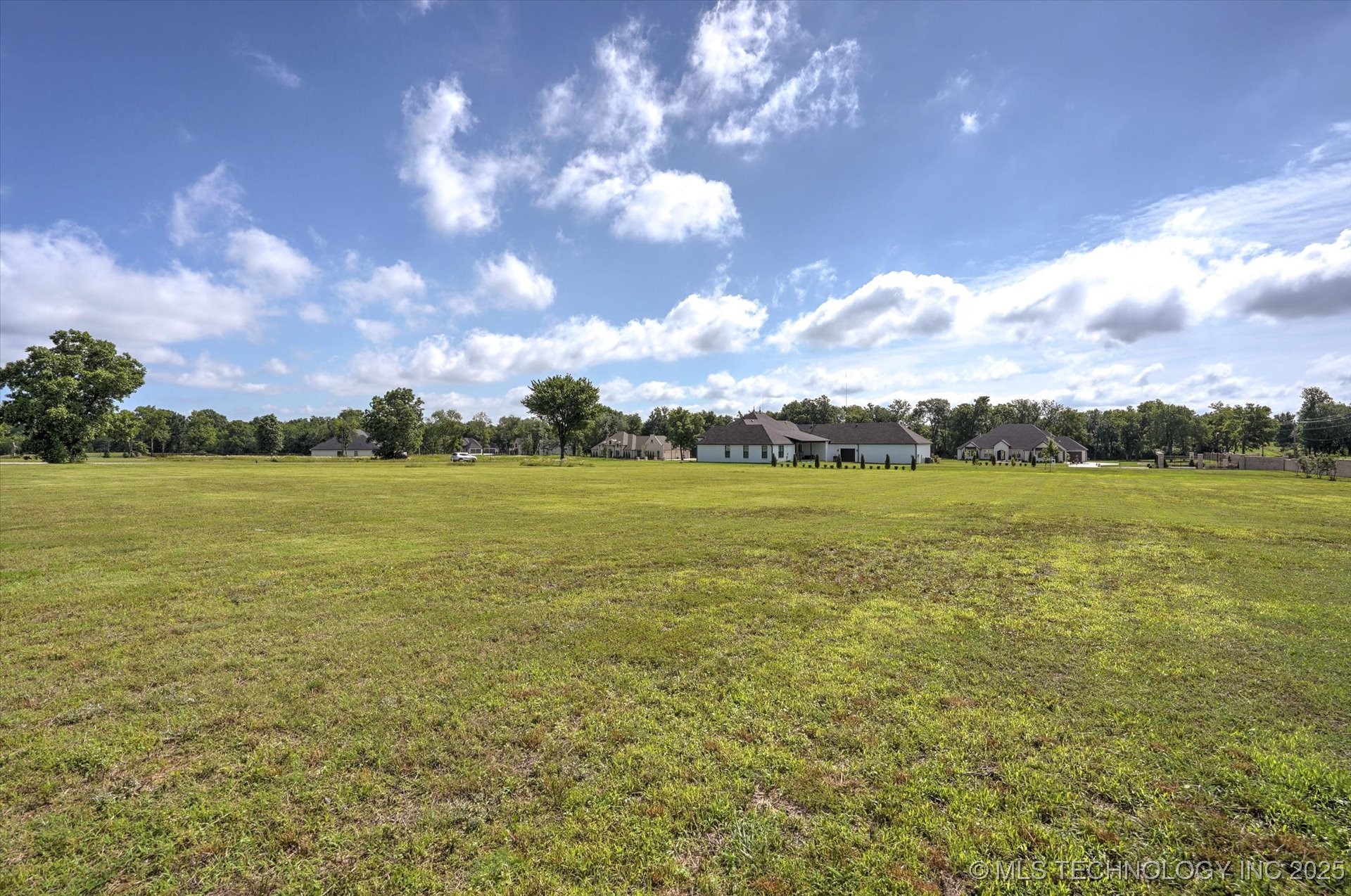 110th Street S Property Photo 6