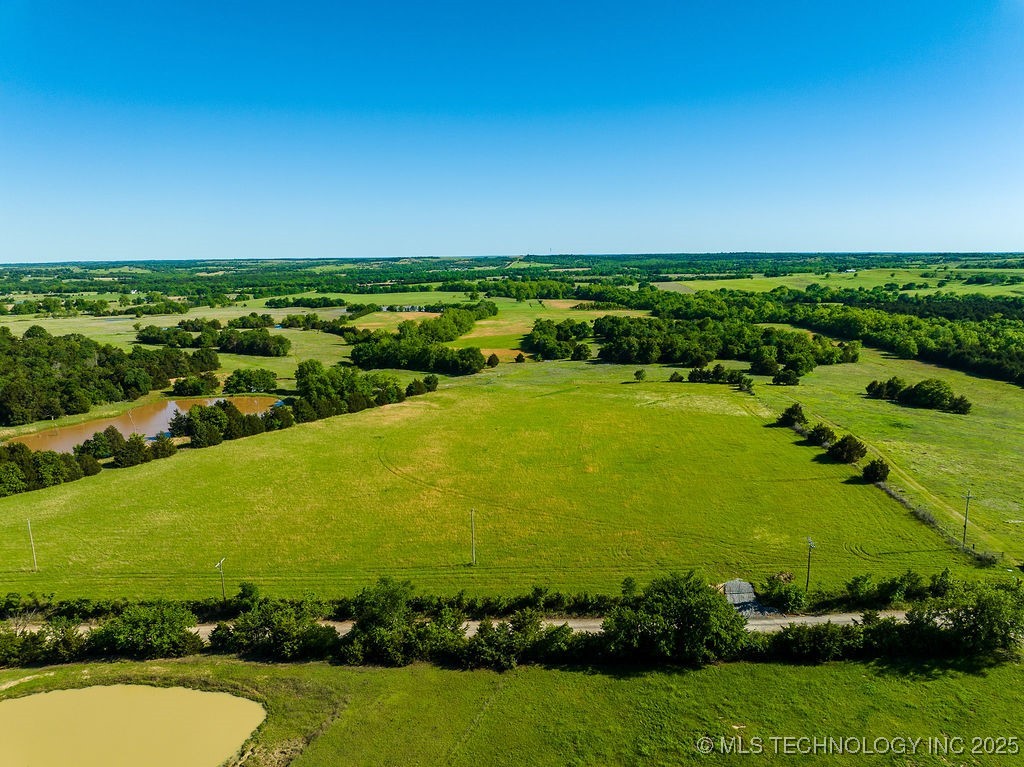 11 E 750 Road Property Photo 20