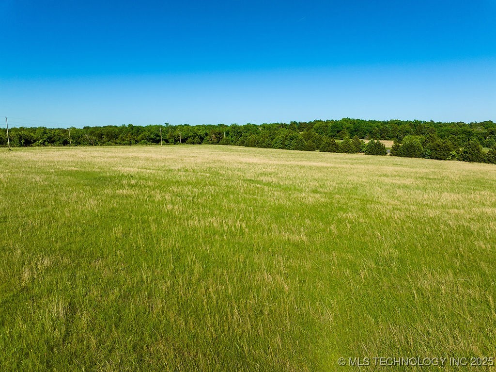 11 E 750 Road Property Photo 24