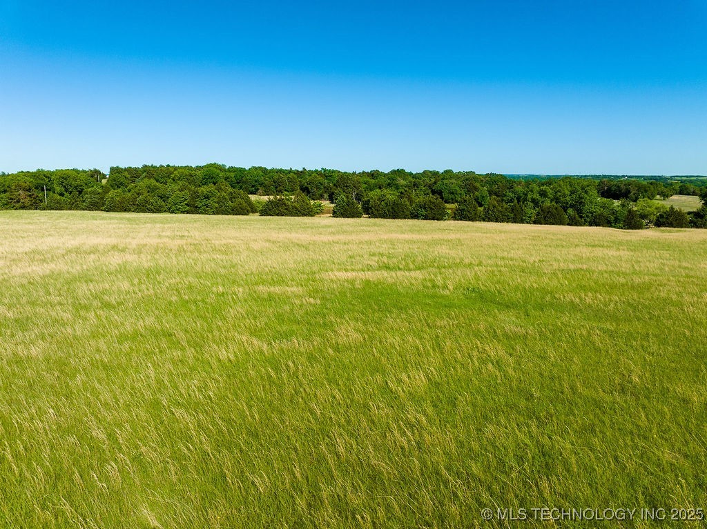 11 E 750 Road Property Photo 25