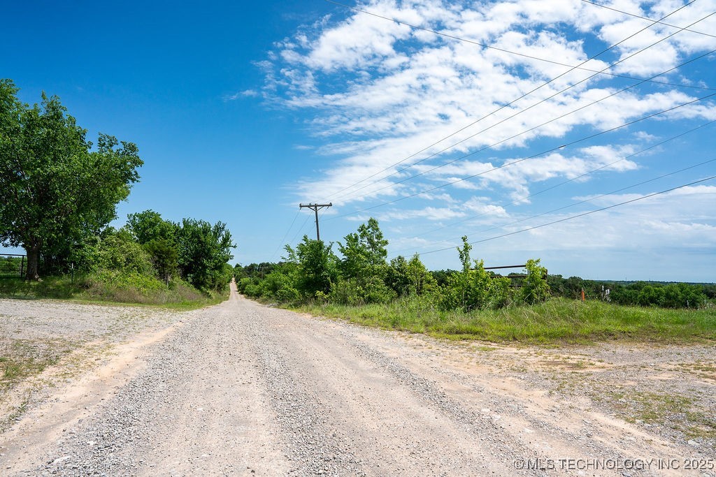 11 E 750 Road Property Photo 33