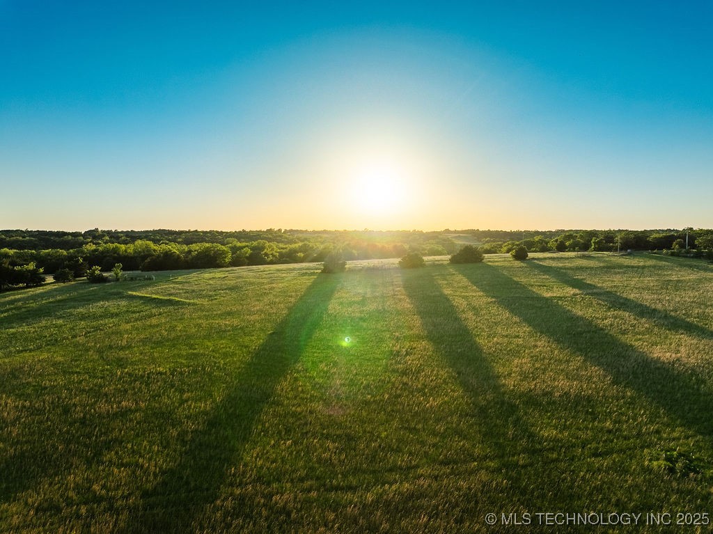 11 E 750 Road Property Photo 34