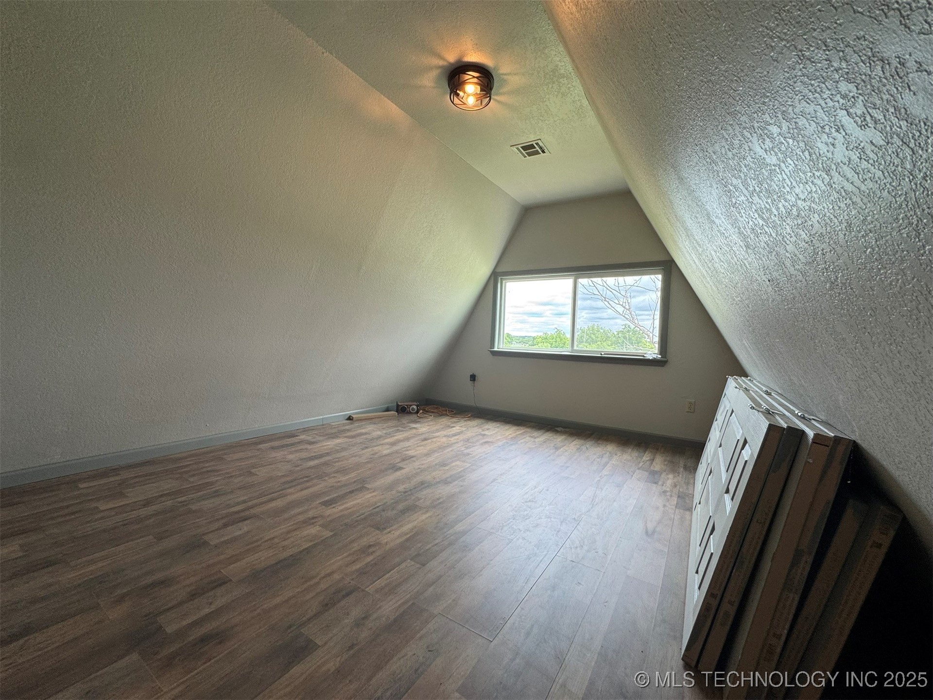 7235 Sunshine Road Property Photo 12