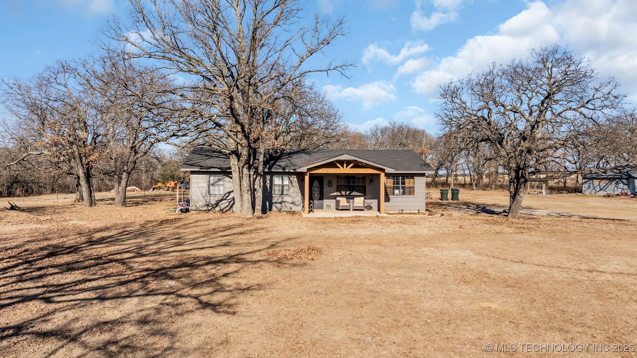 6263 Sunshine Road Property Photo 3