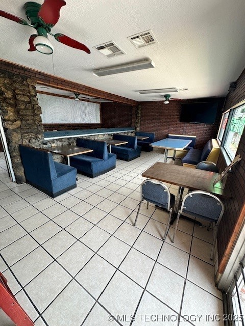 1100 N York Street Property Photo 8