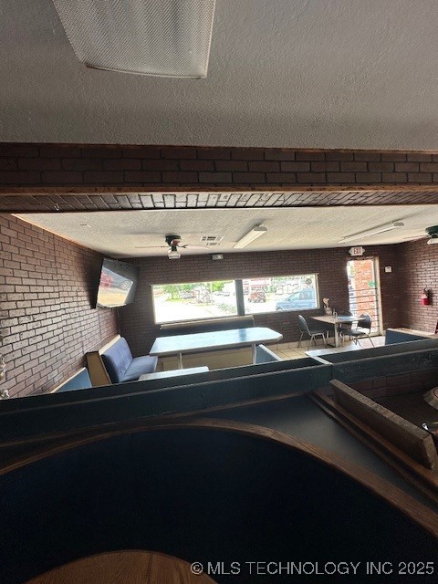 1100 N York Street Property Photo 9