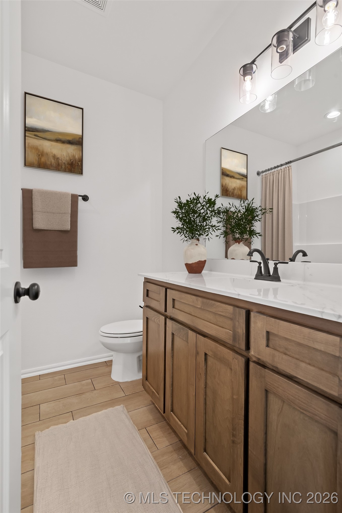 10617 N 120th East Avenue Property Photo 25