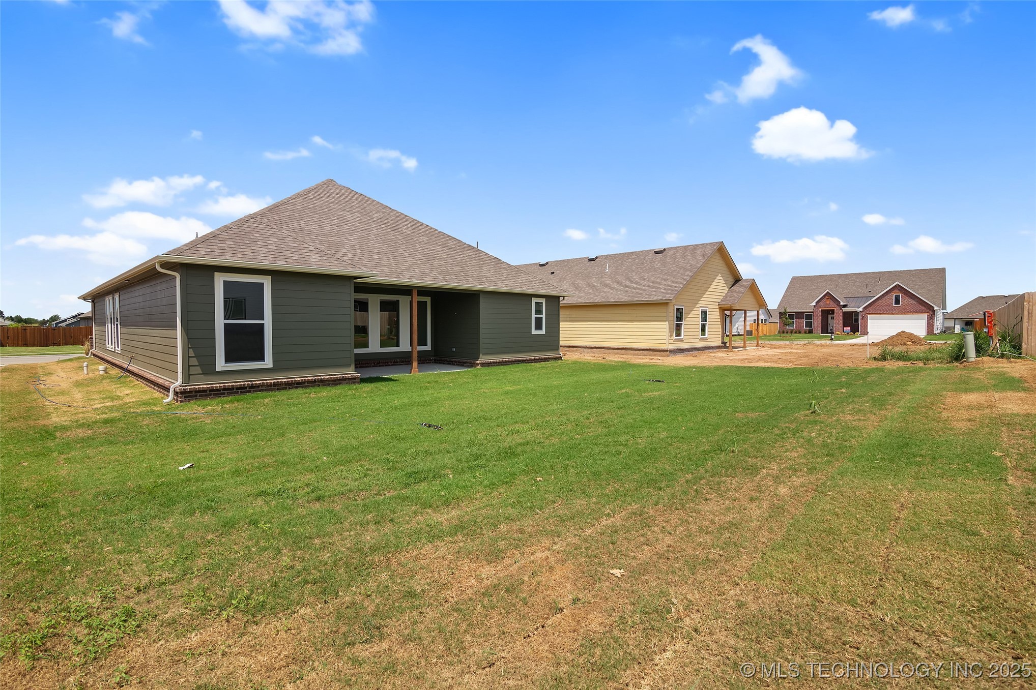 10617 N 120th East Avenue Property Photo 32