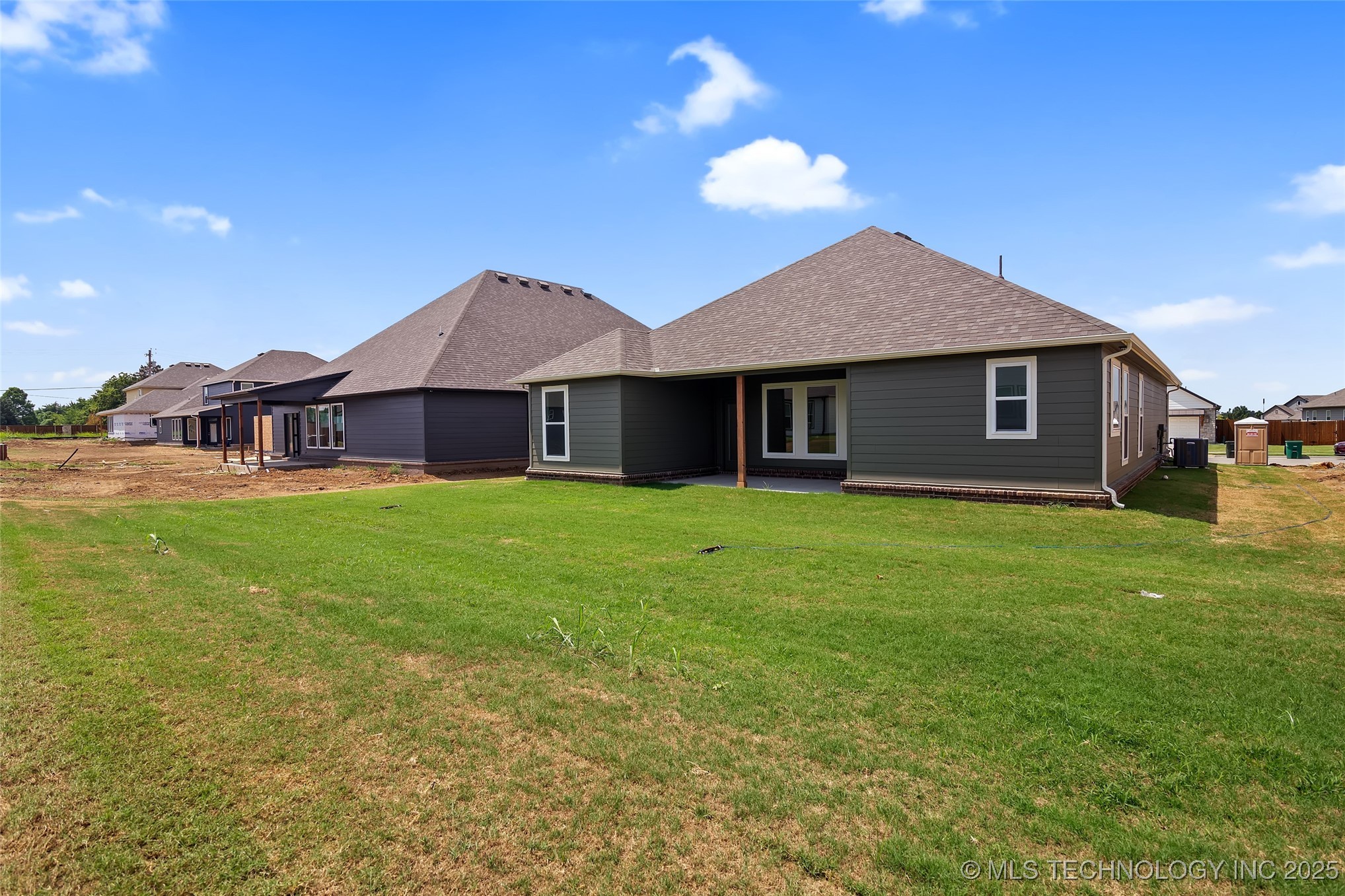 10617 N 120th East Avenue Property Photo 34