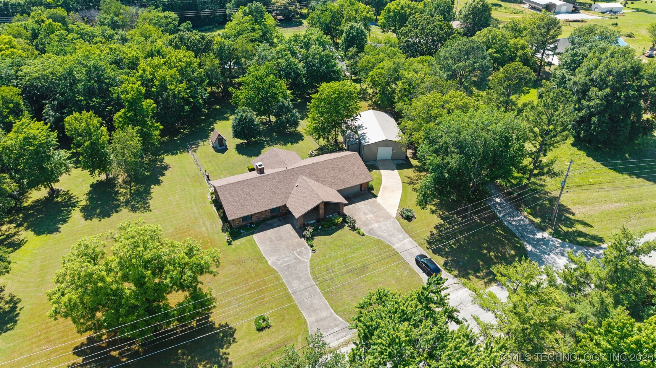 1485 Old Ketchum Road Property Photo 2