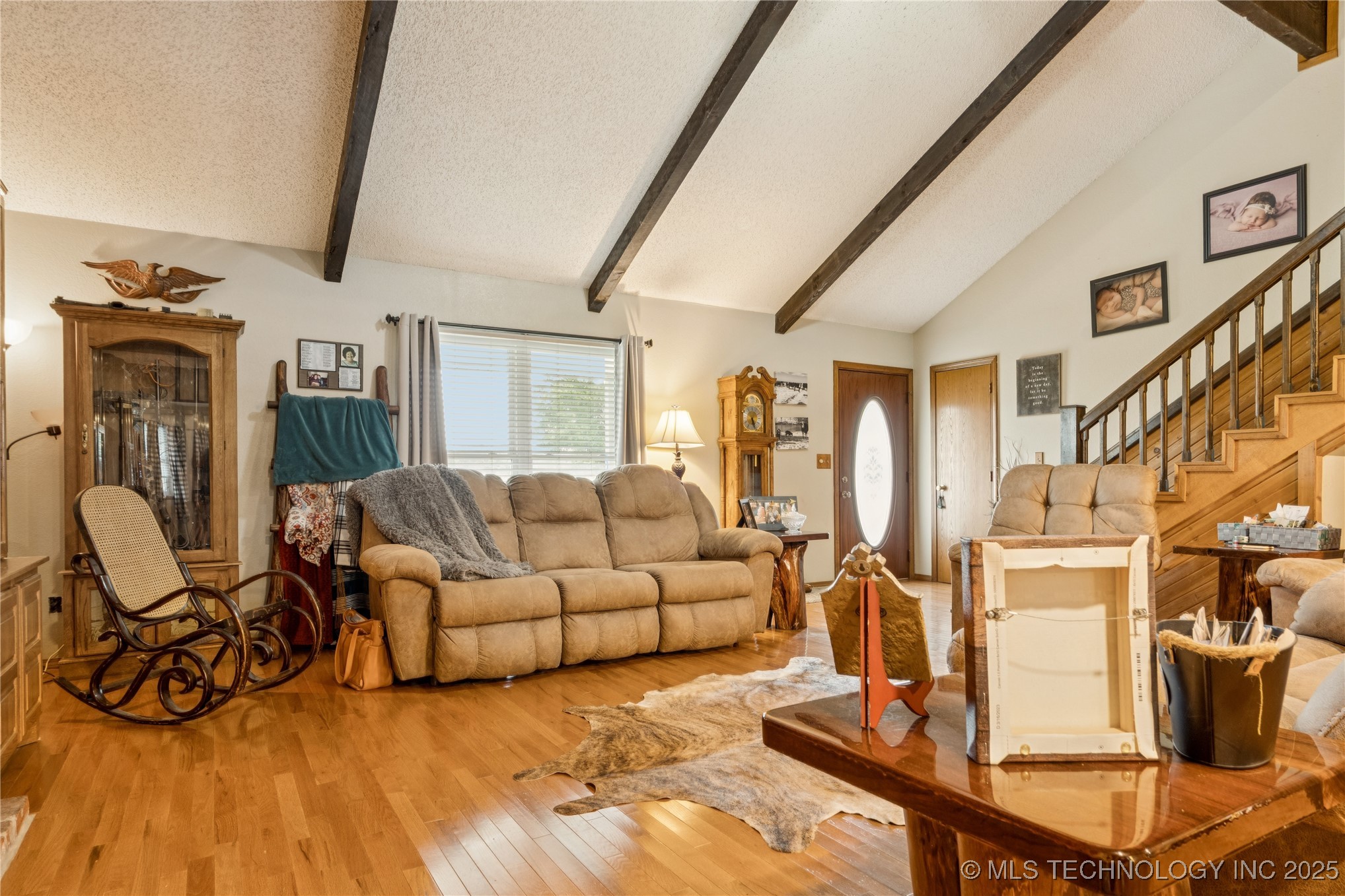 7864 S 449 Road Property Photo 9