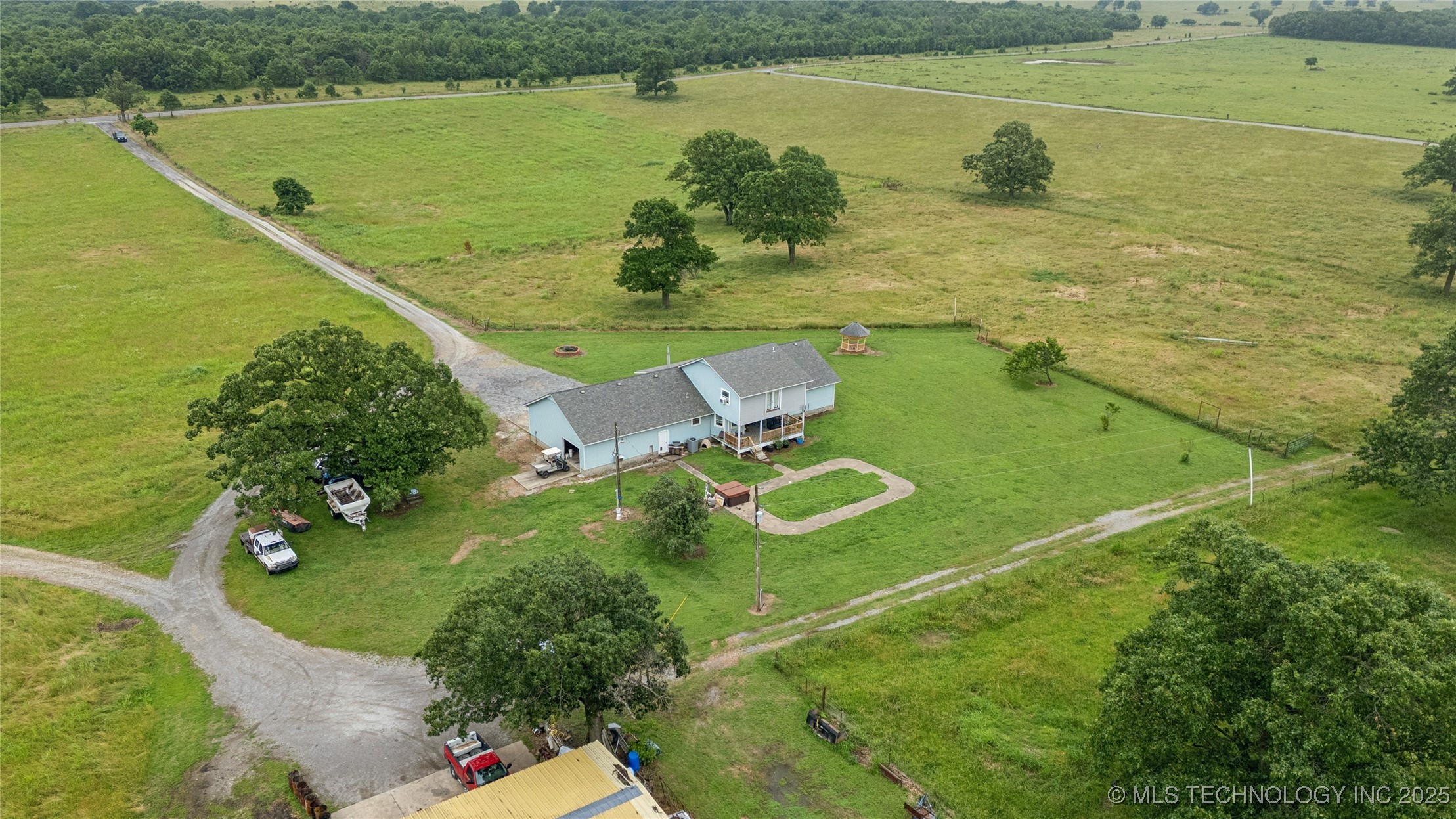 7864 S 449 Road Property Photo 26