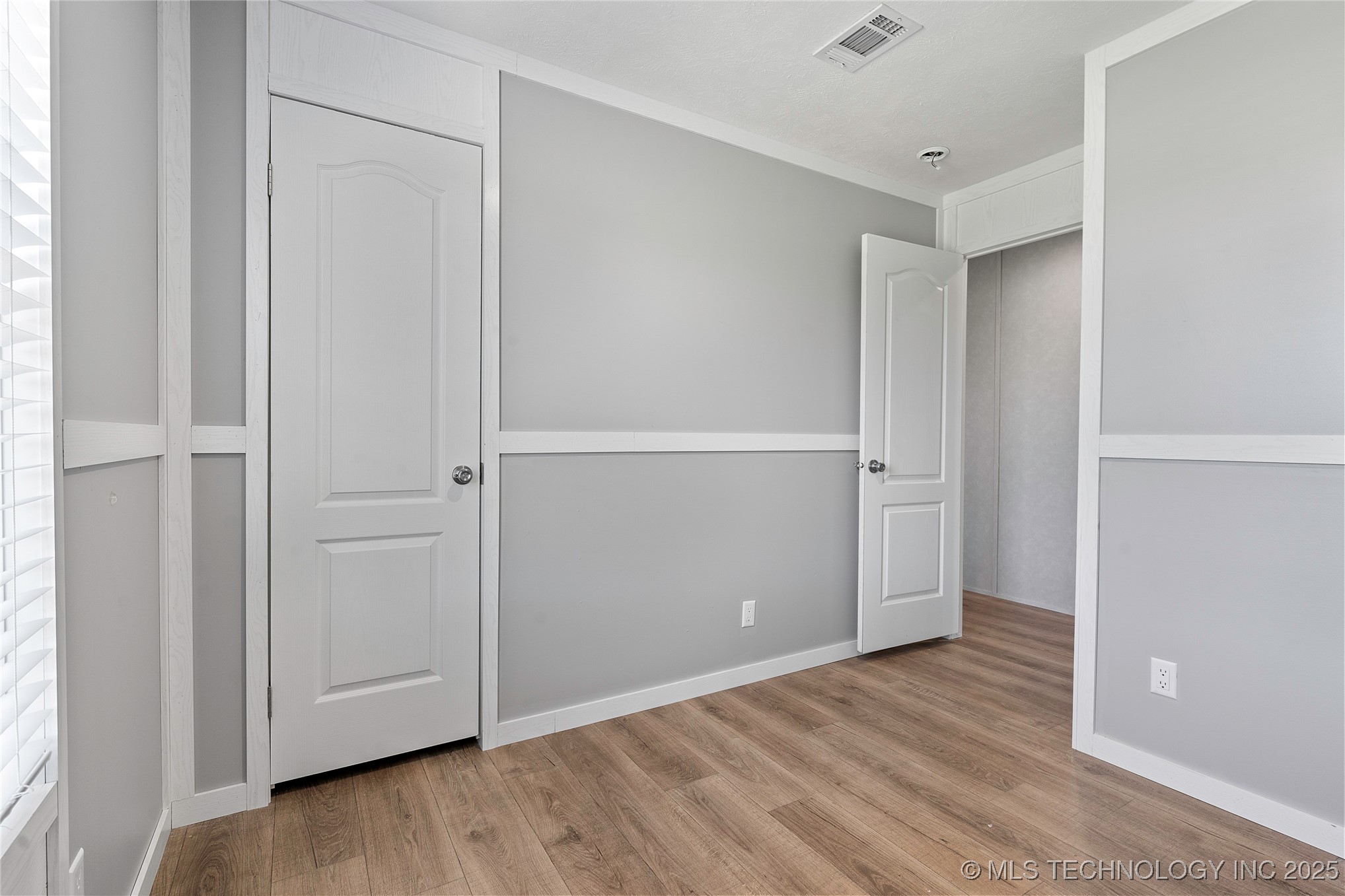 6 Elm Place Property Photo 15