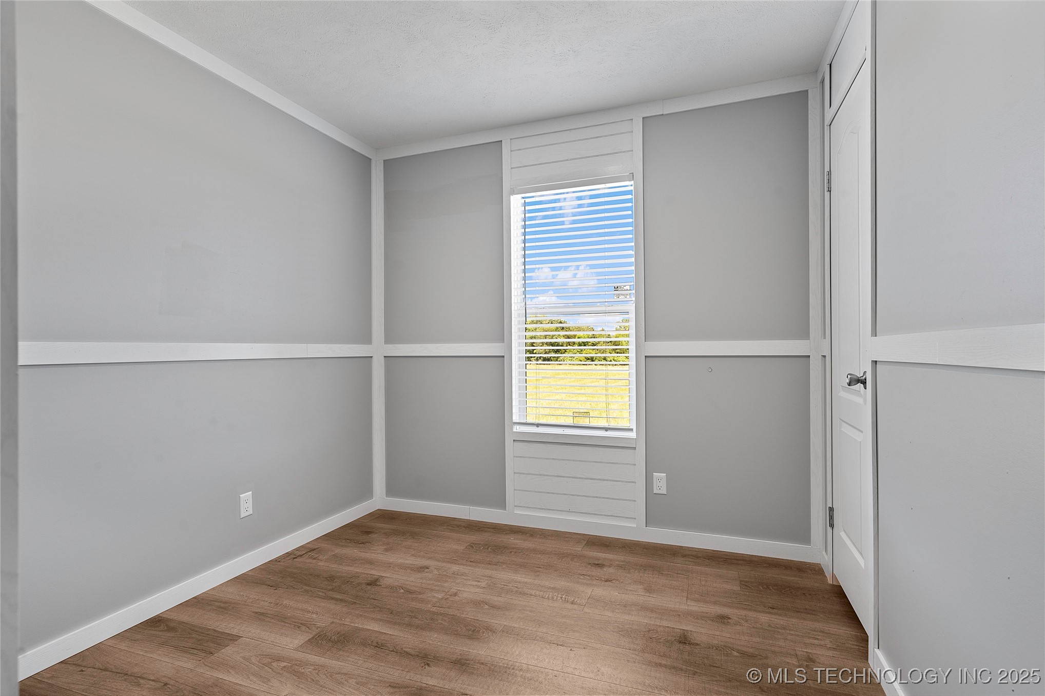 6 Elm Place Property Photo 16