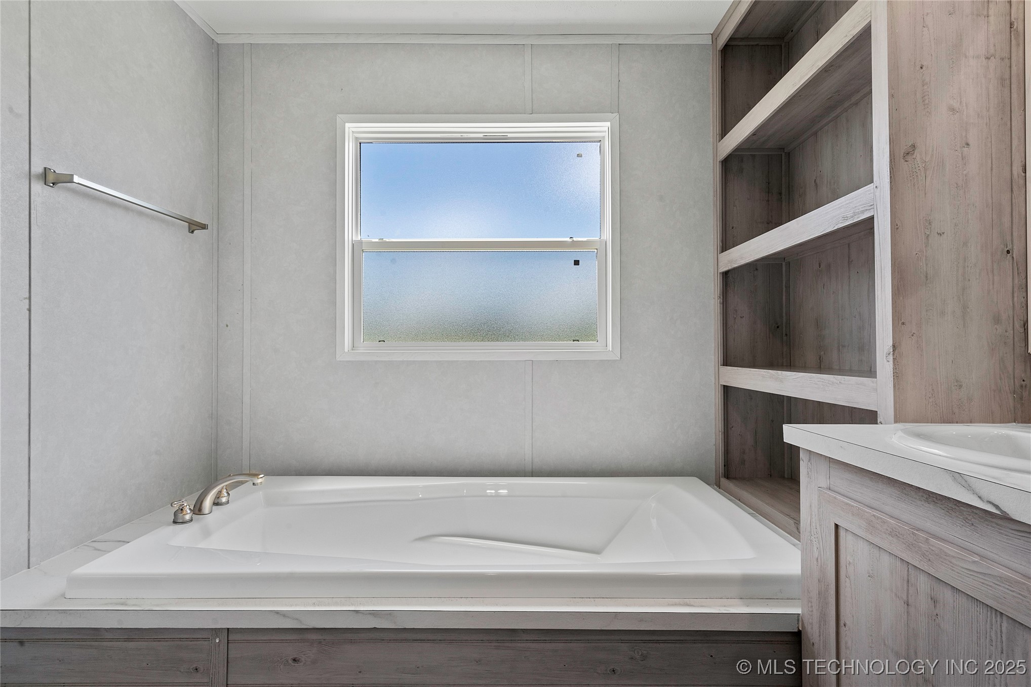 6 Elm Place Property Photo 18