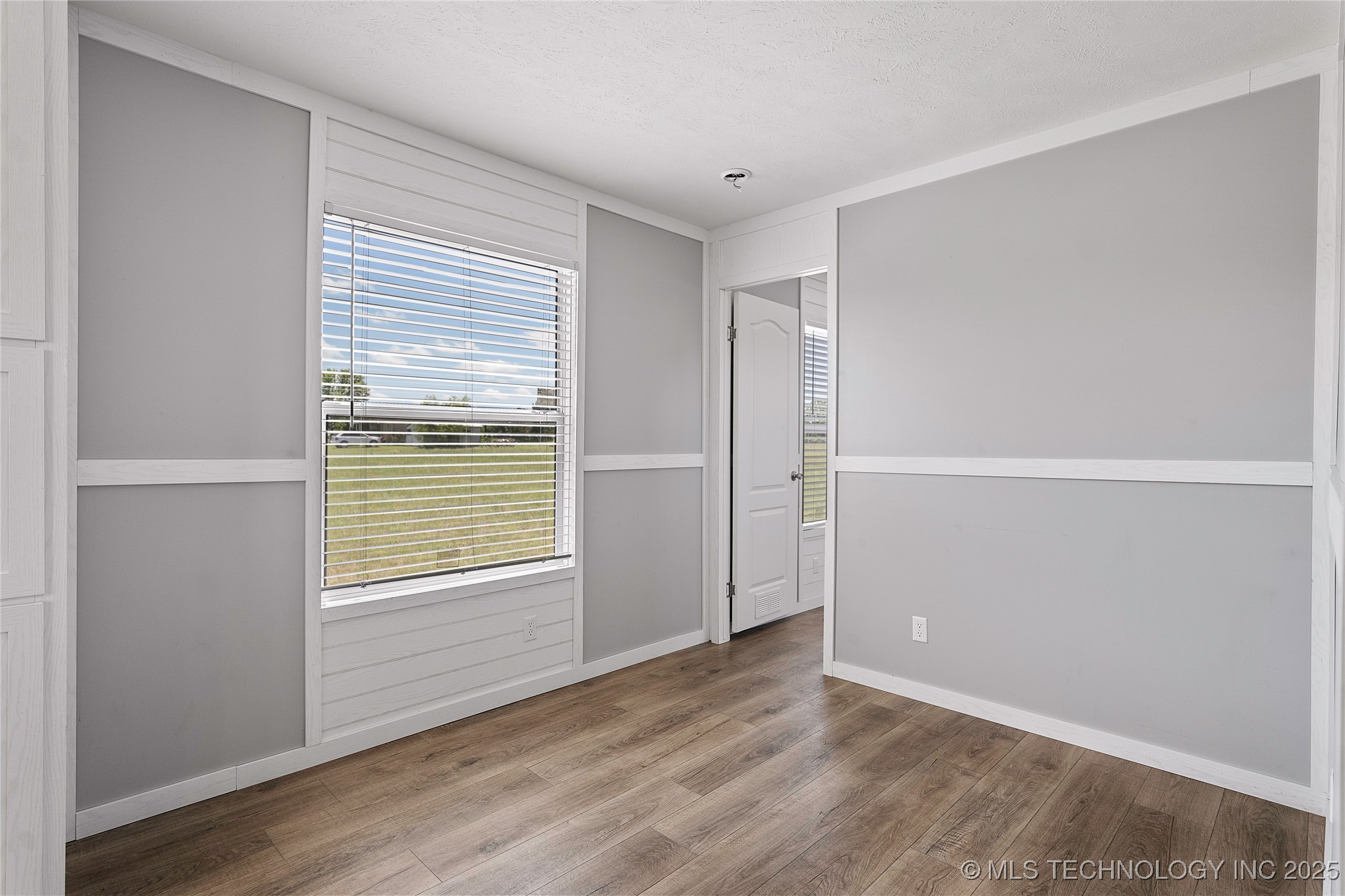 6 Elm Place Property Photo 24