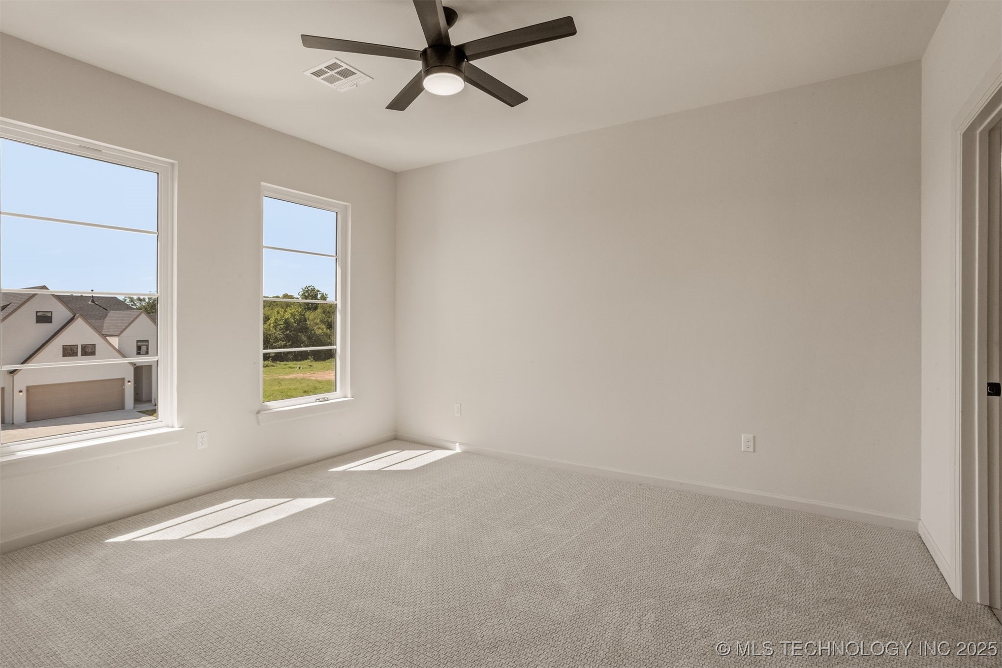 2355 E 135th Place Property Photo 26