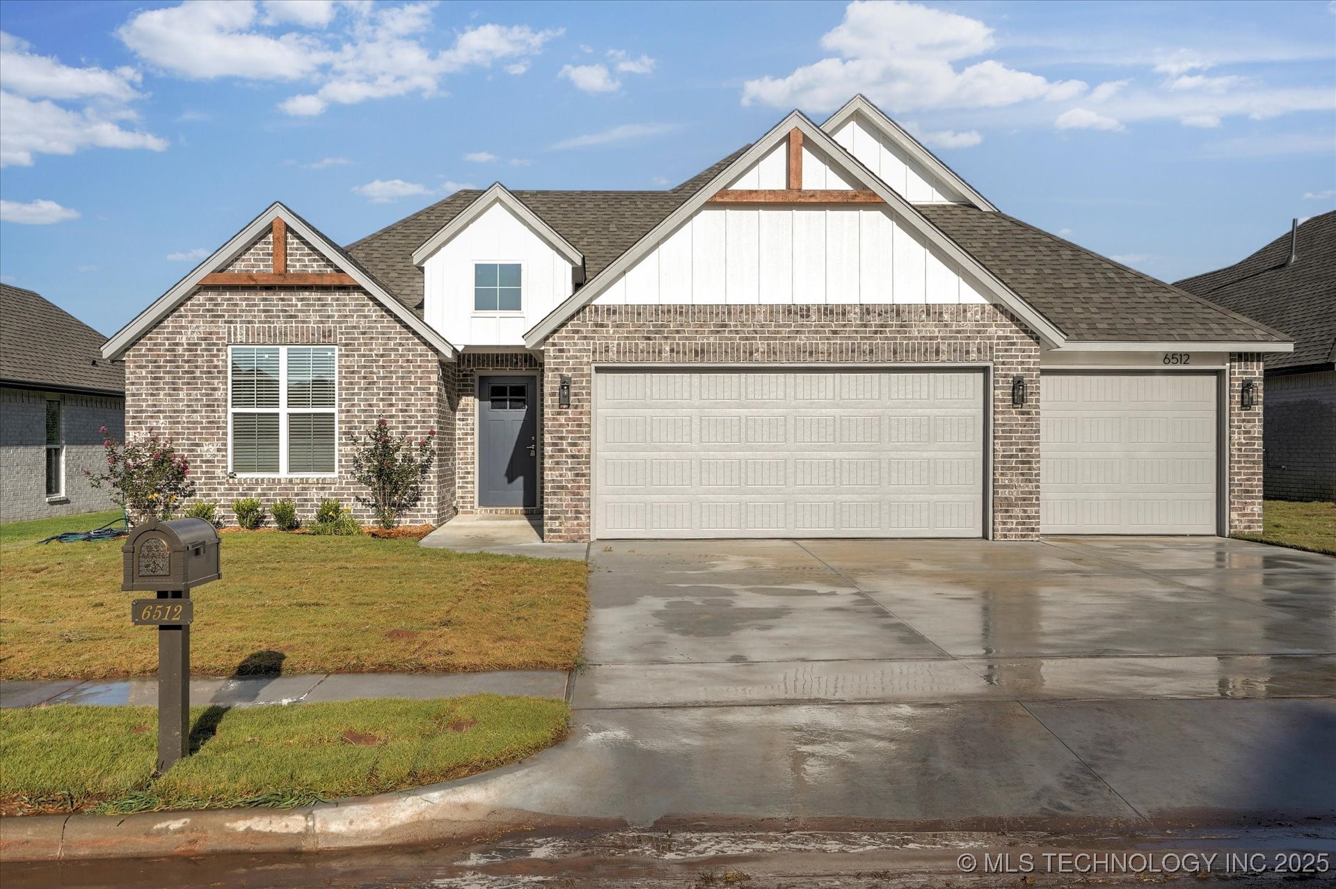 6512 N 27th Street Property Photo 2