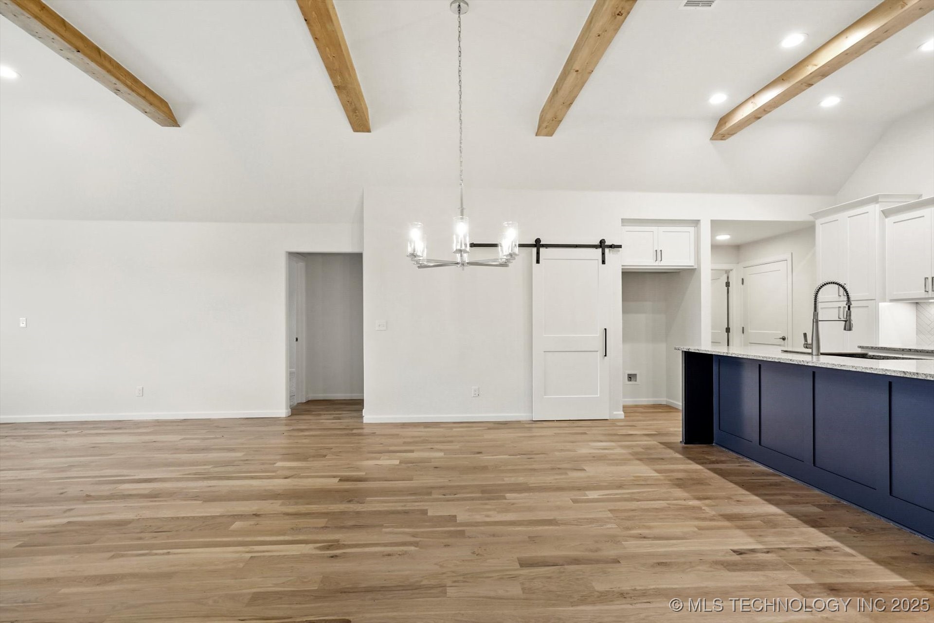 6512 N 27th Street Property Photo 9