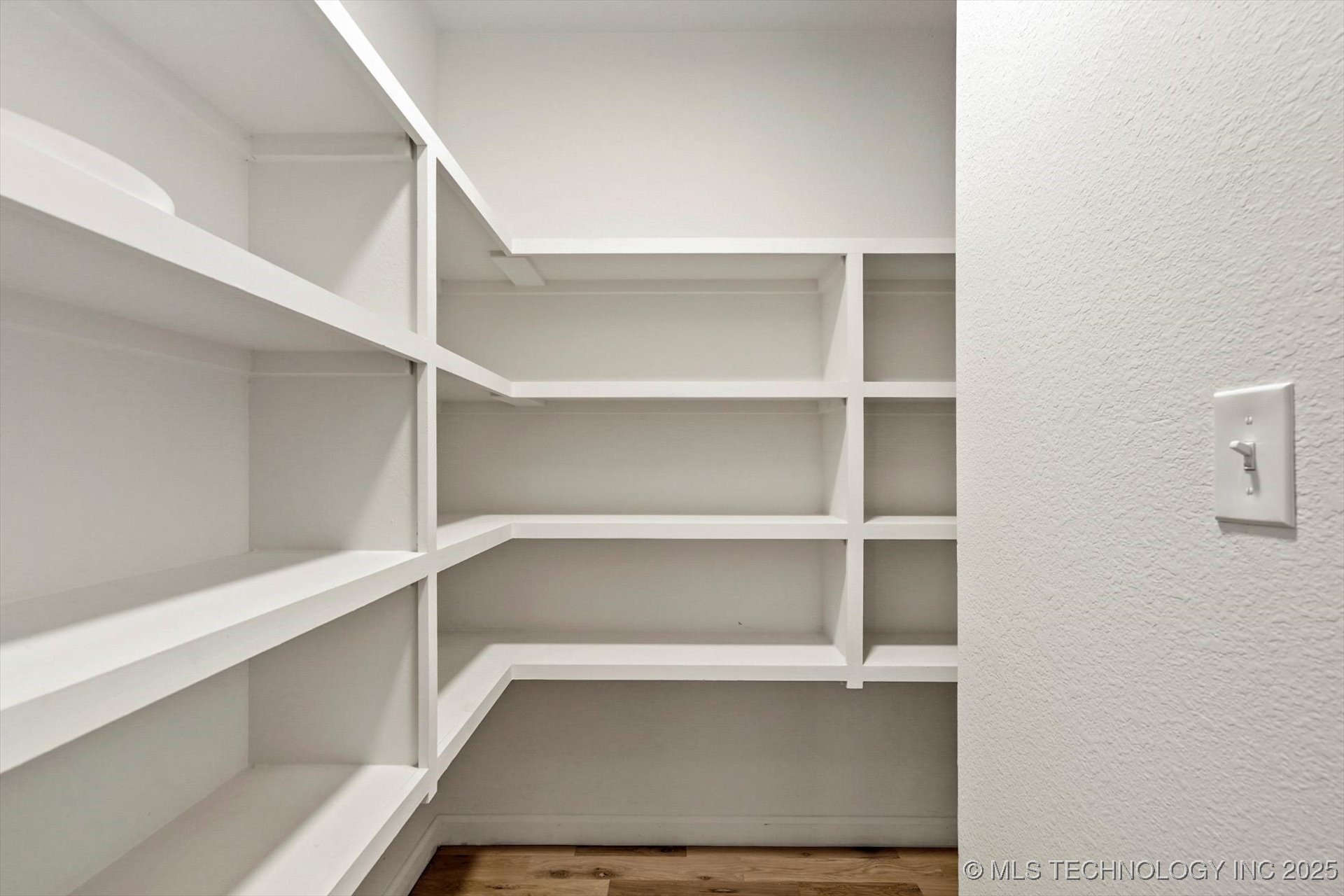 6512 N 27th Street Property Photo 14