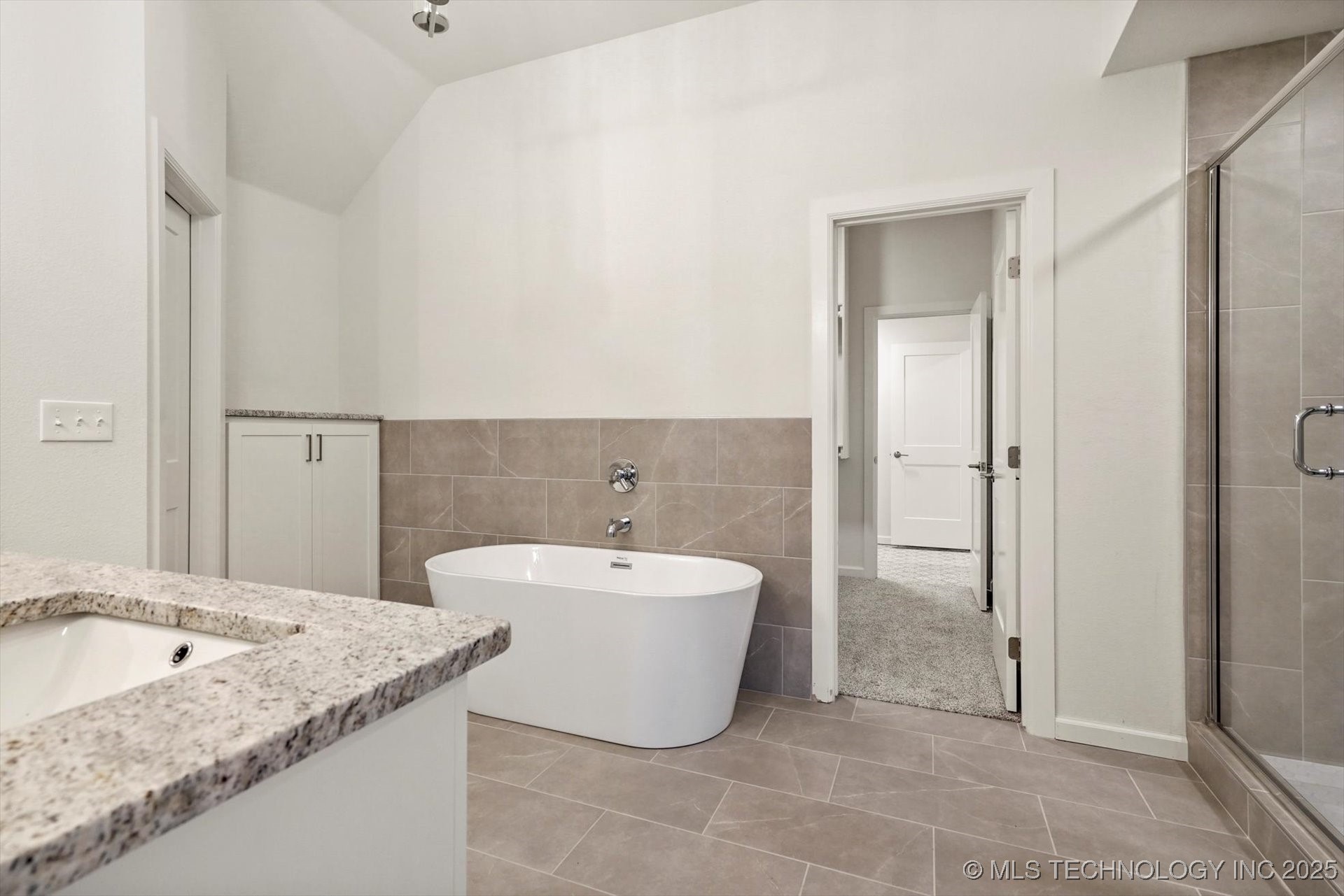 6512 N 27th Street Property Photo 18