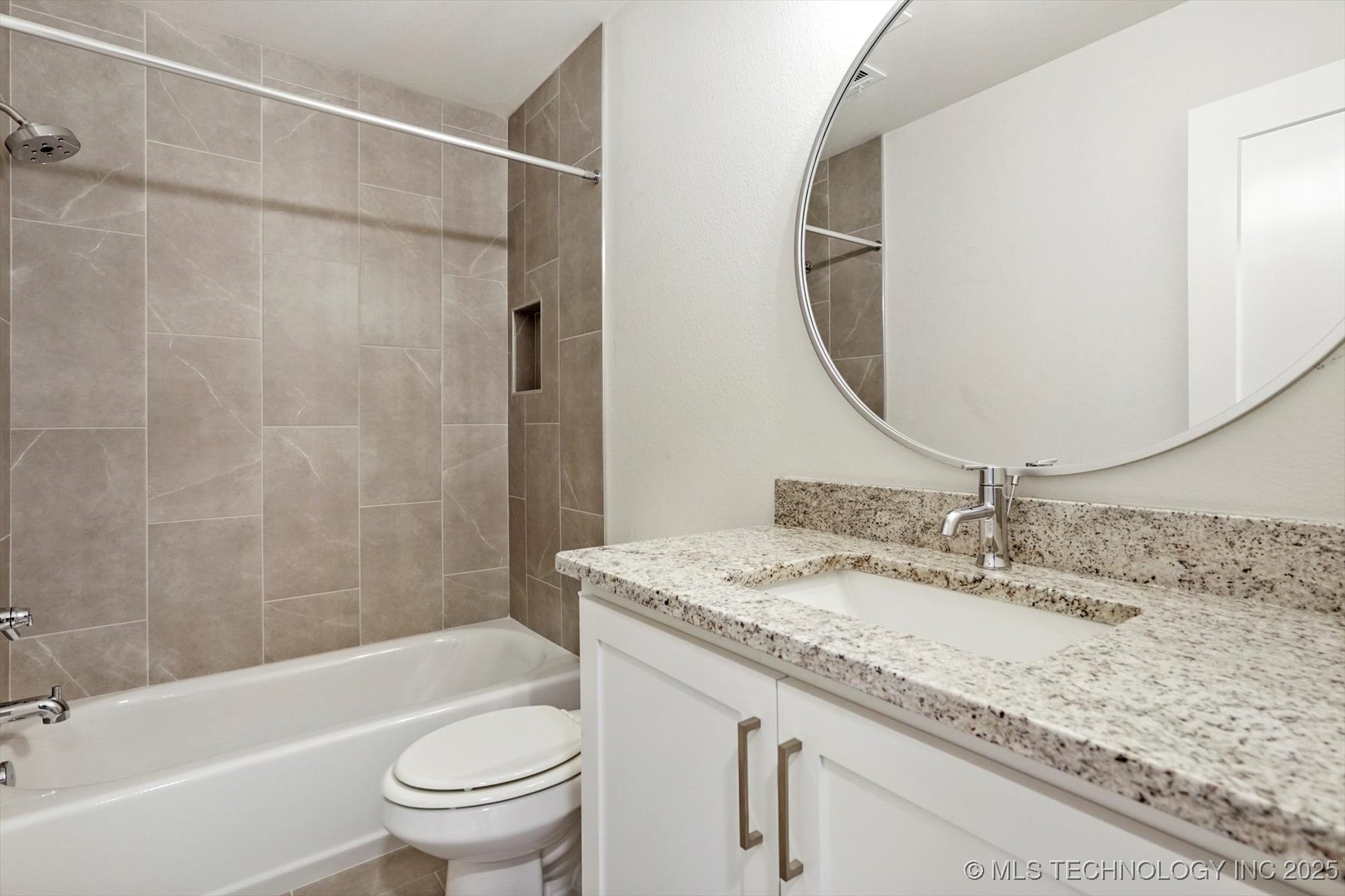 6512 N 27th Street Property Photo 25